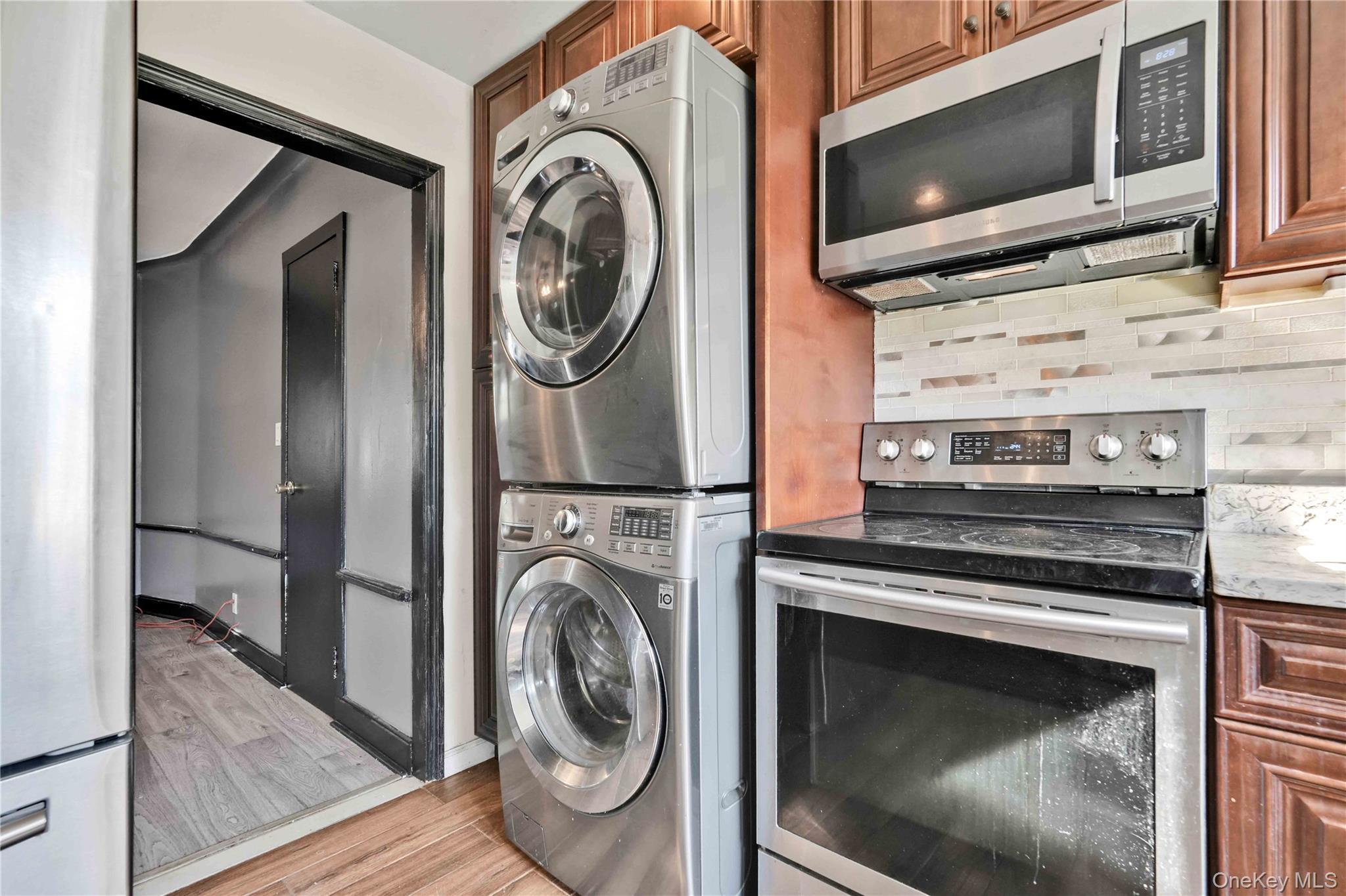 Single Family 201st Queens, NY 11423, MLS-1002934-11