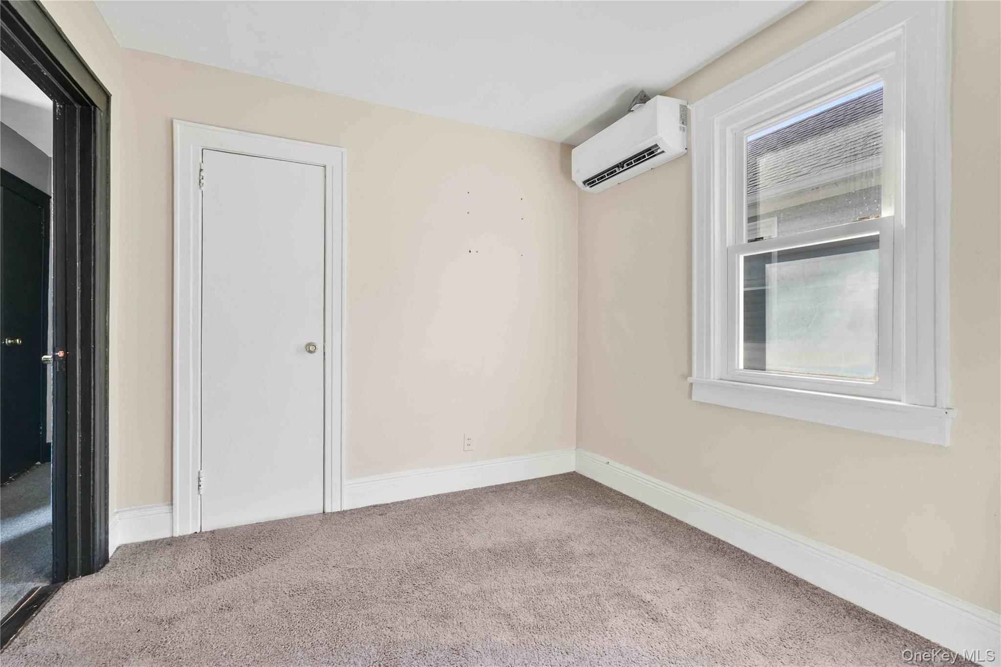 Single Family 201st Queens, NY 11423, MLS-1002934-18