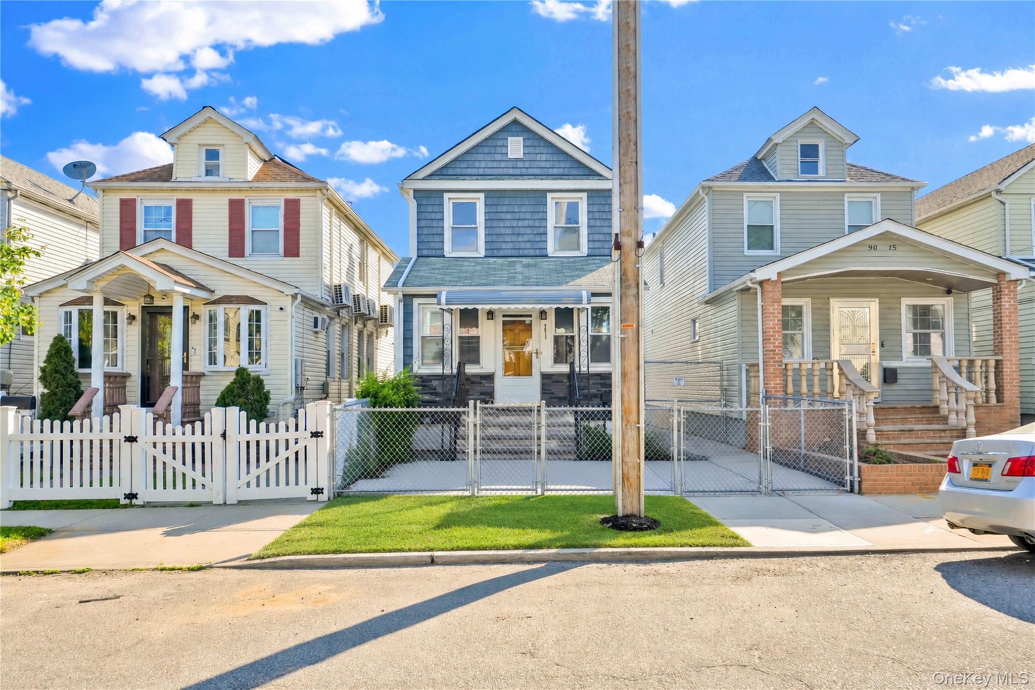 Single Family 201st Queens, NY 11423, MLS-1002934-2