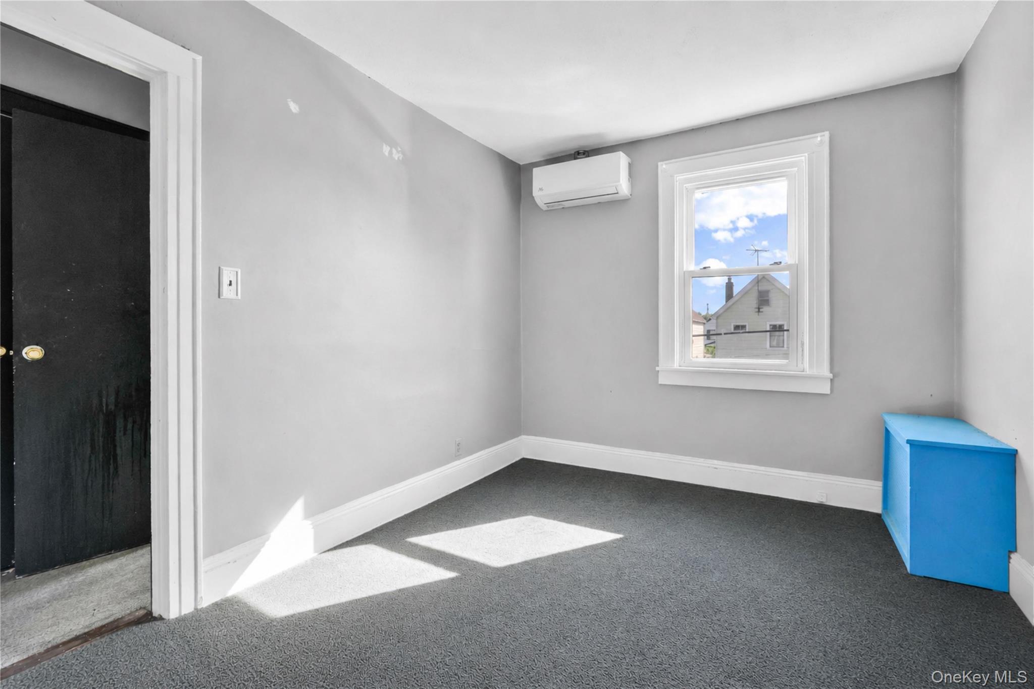 Single Family 201st Queens, NY 11423, MLS-1002934-20
