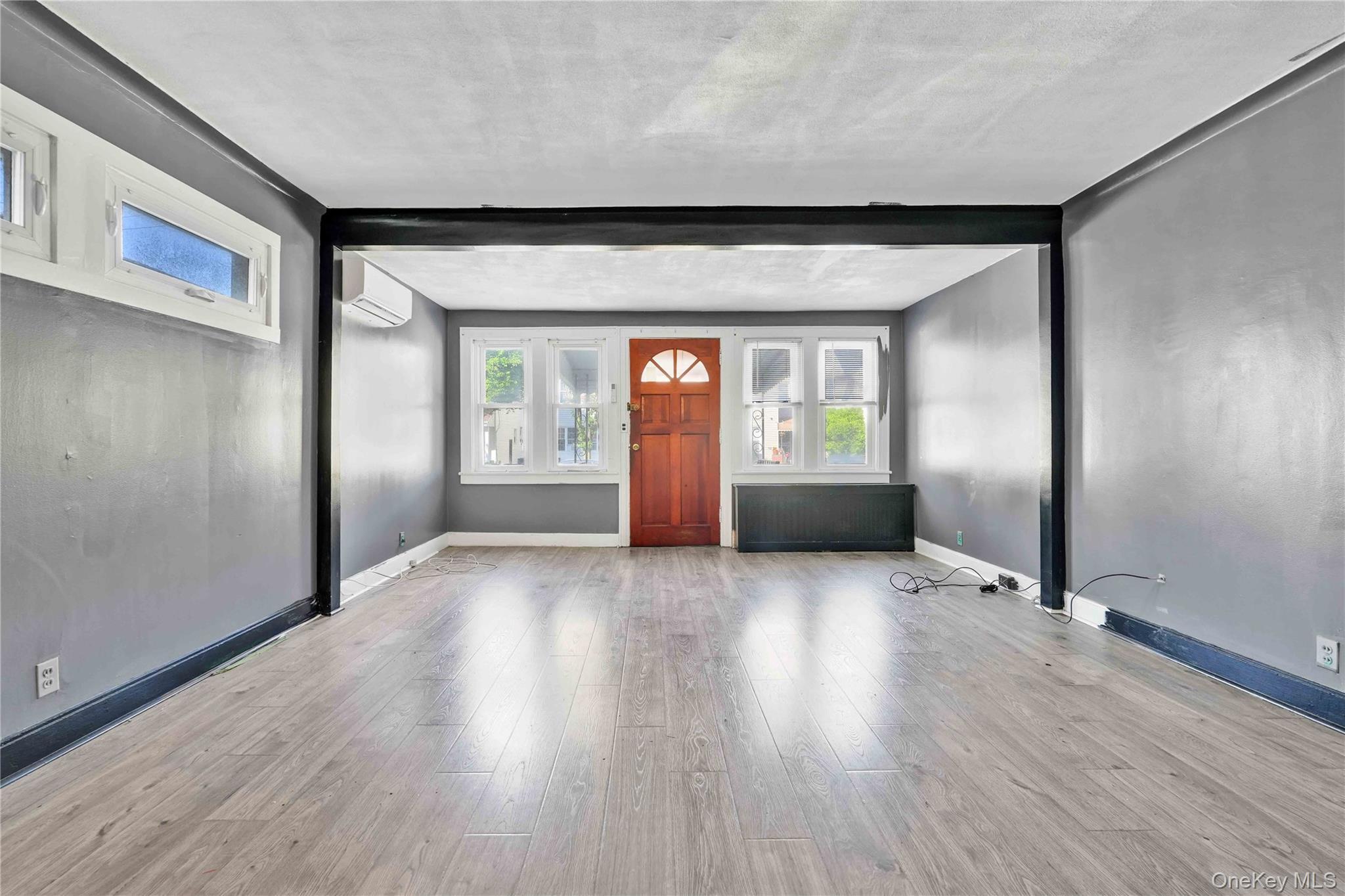 Single Family 201st Queens, NY 11423, MLS-1002934-4