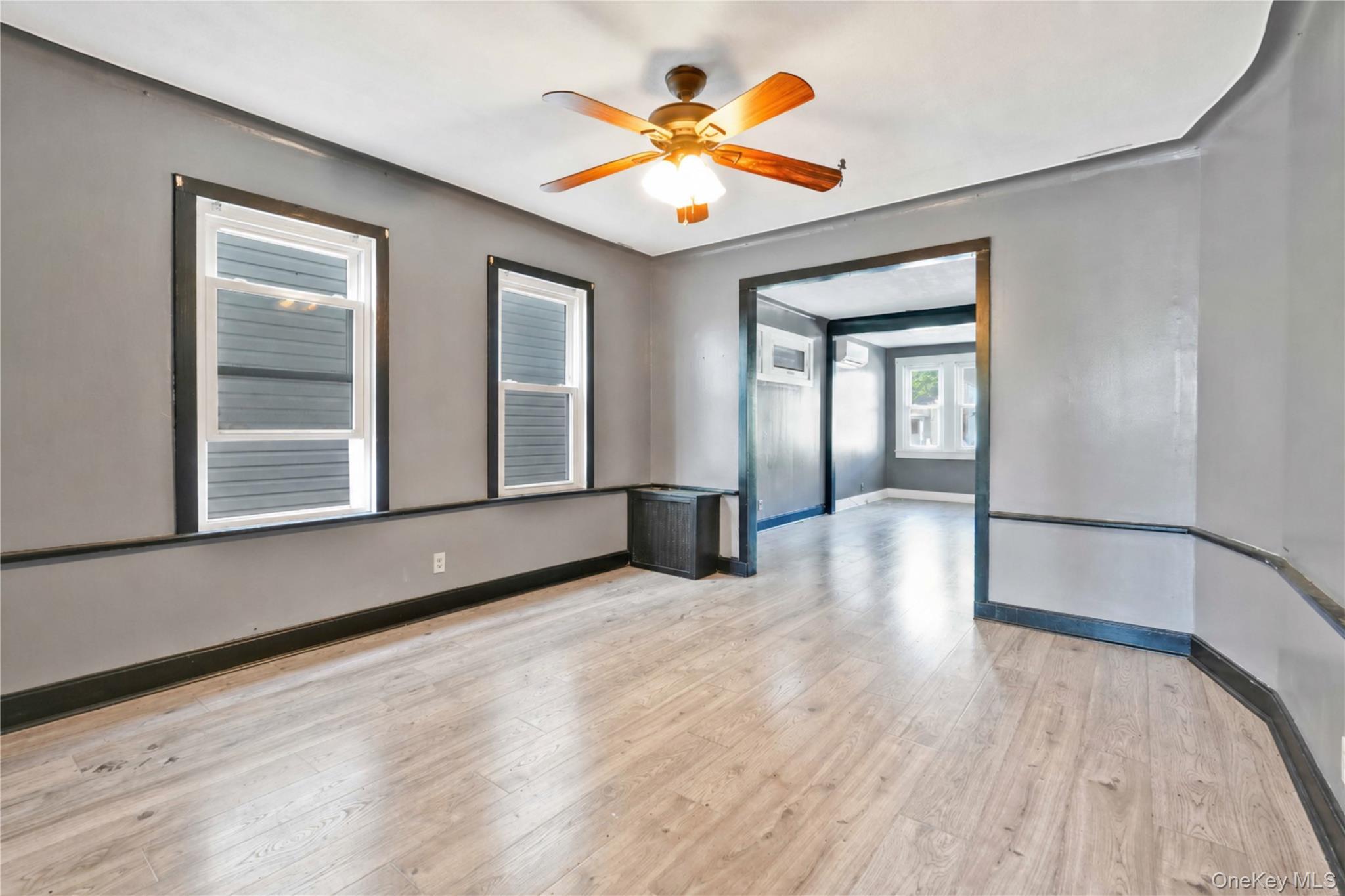 Single Family 201st Queens, NY 11423, MLS-1002934-9