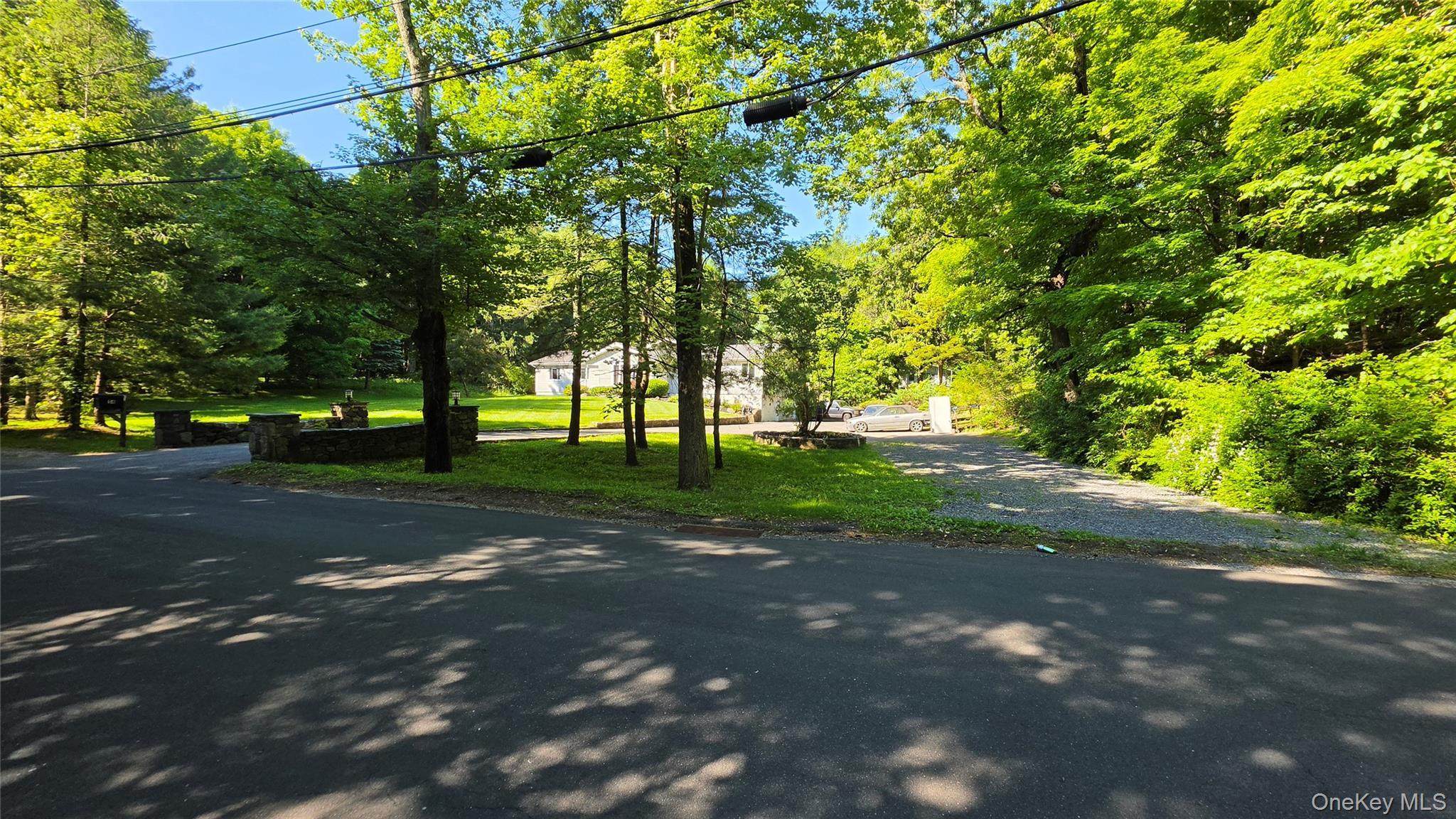 Single Family Allapartus Road Westchester County, NY 10562, MLS-1002953-21