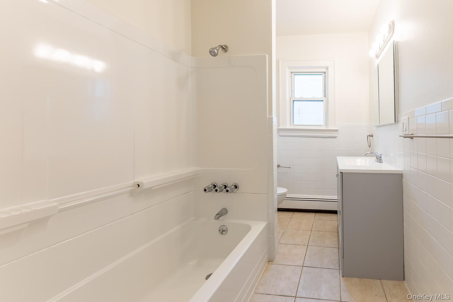 Single Family 114th Street Queens, NY 11356, MLS-1002960-12