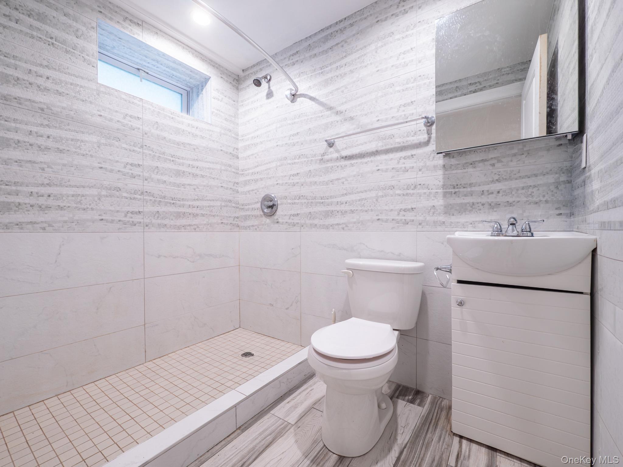 Single Family Saunders Street Queens, NY 11374, MLS-1002979-15