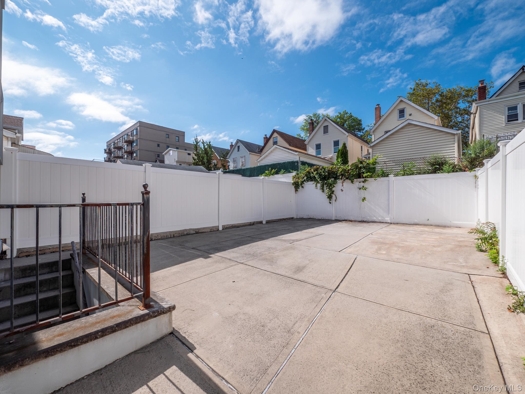 Single Family Saunders Street Queens, NY 11374, MLS-1002979-16