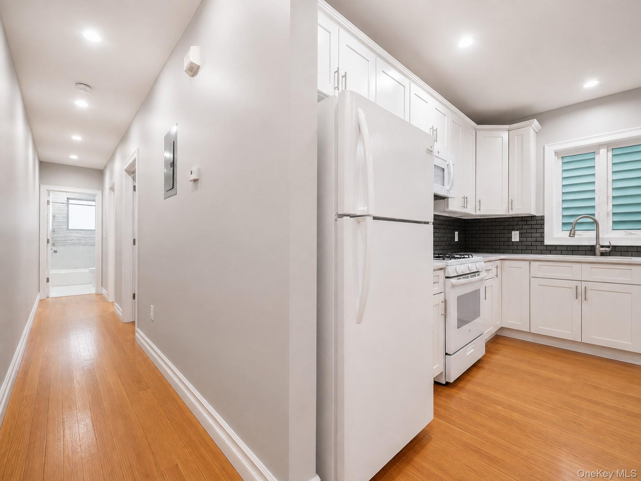 Single Family Saunders Street Queens, NY 11374, MLS-1002979-5
