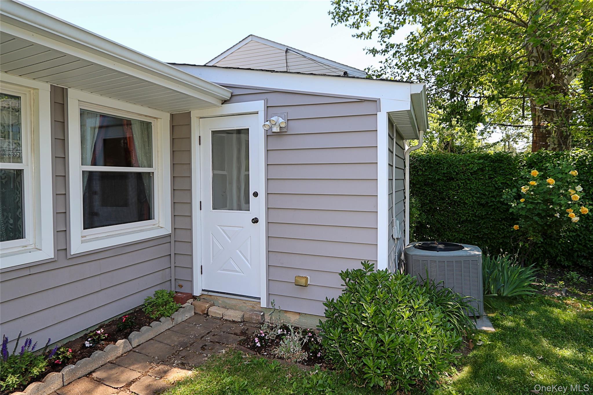 Single Family Ronan Road  Nassau County, NY 11542, MLS-1002991-24