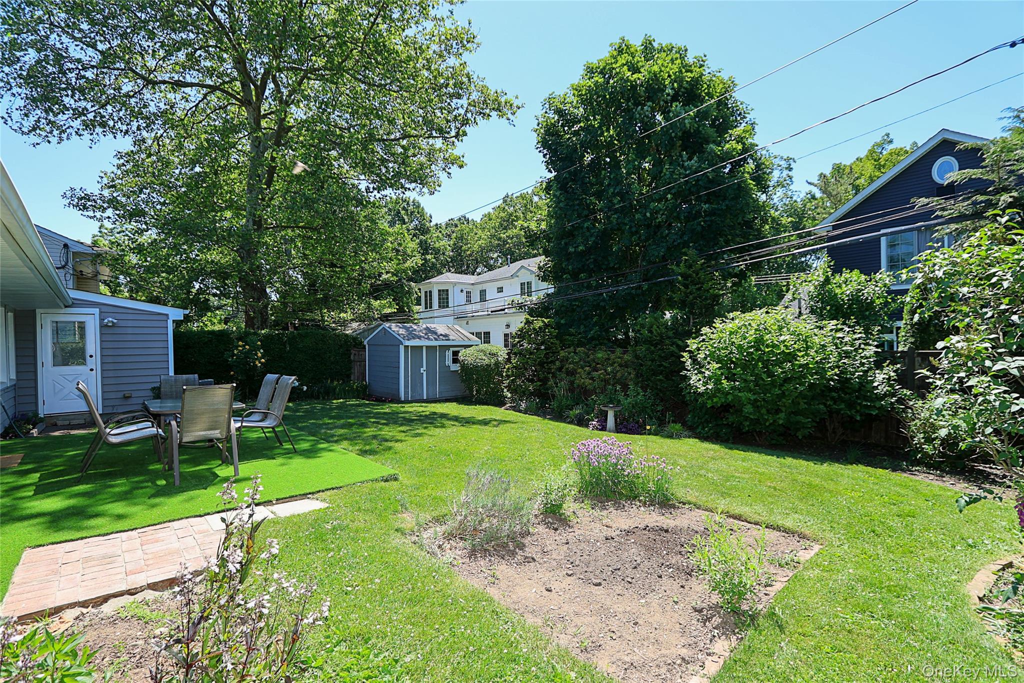 Single Family Ronan Road  Nassau County, NY 11542, MLS-1002991-32