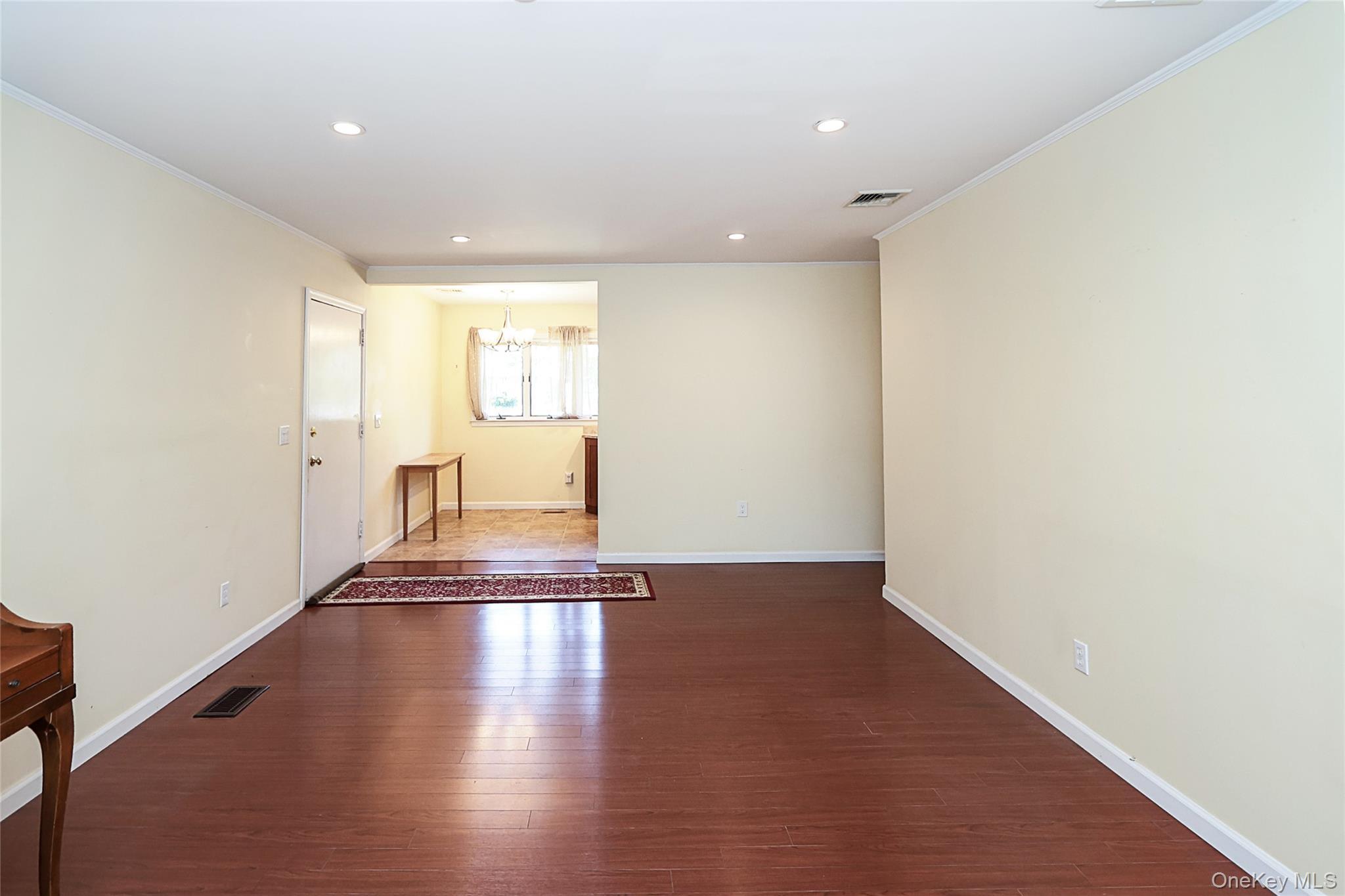 Single Family Ronan Road  Nassau County, NY 11542, MLS-1002991-9