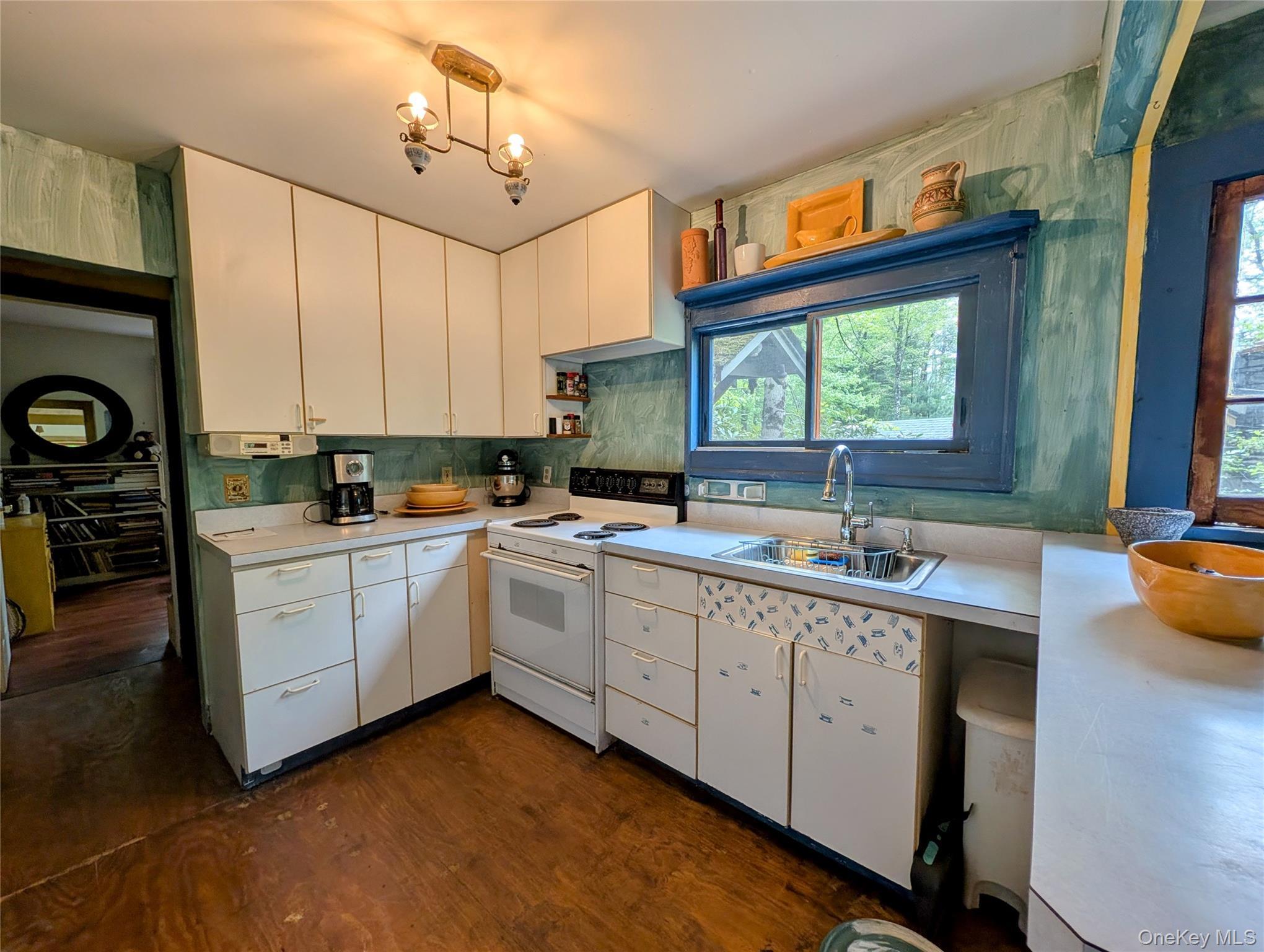 Single Family Lake Shore Drive Sullivan County, NY 12778, MLS-1003006-14