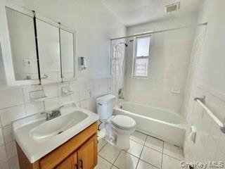 Commercial Sale E 197th Street  Bronx, NY 10458, MLS-1003030-19