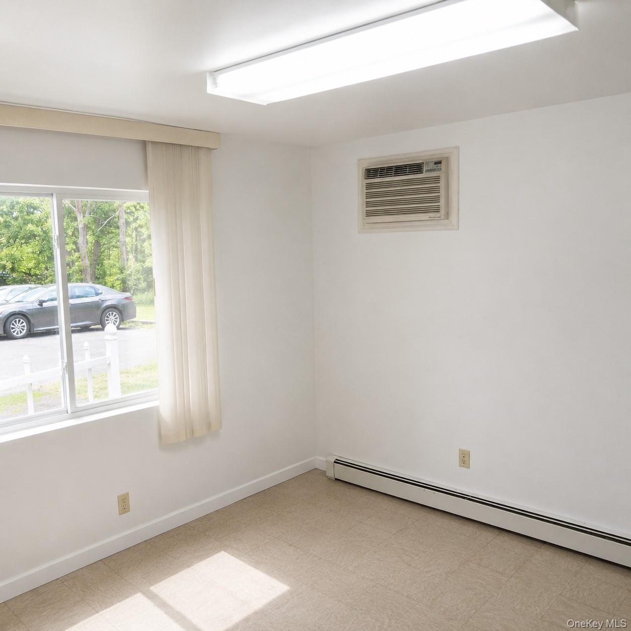 Single Family S Fallsburg Main Street Sullivan County, NY 12779, MLS-1003041-10