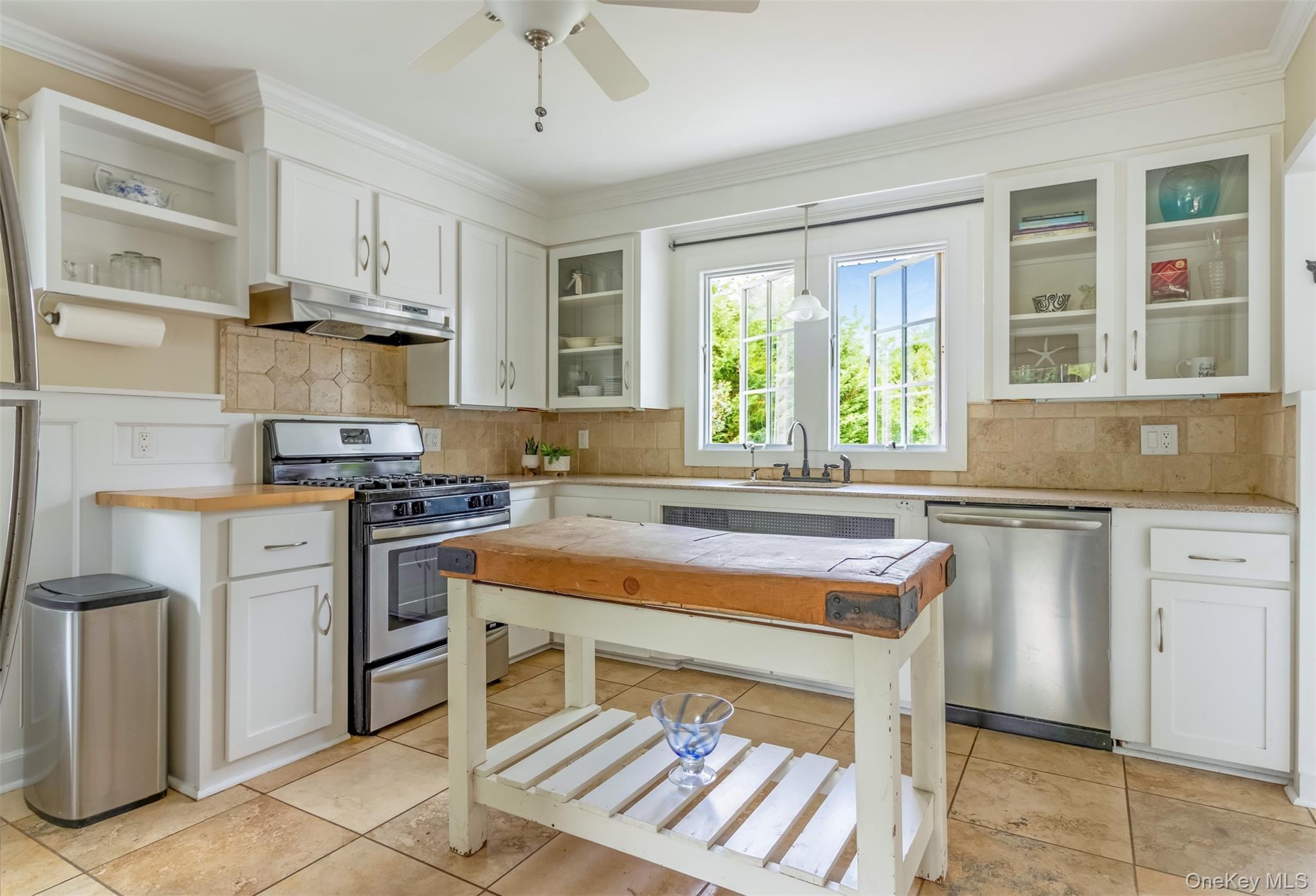 Single Family Wicks Road Suffolk County, NY 11956, MLS-1003057-8