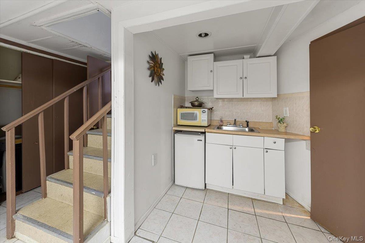 Single Family Powell Bronx, NY 10462, MLS-1003099-33