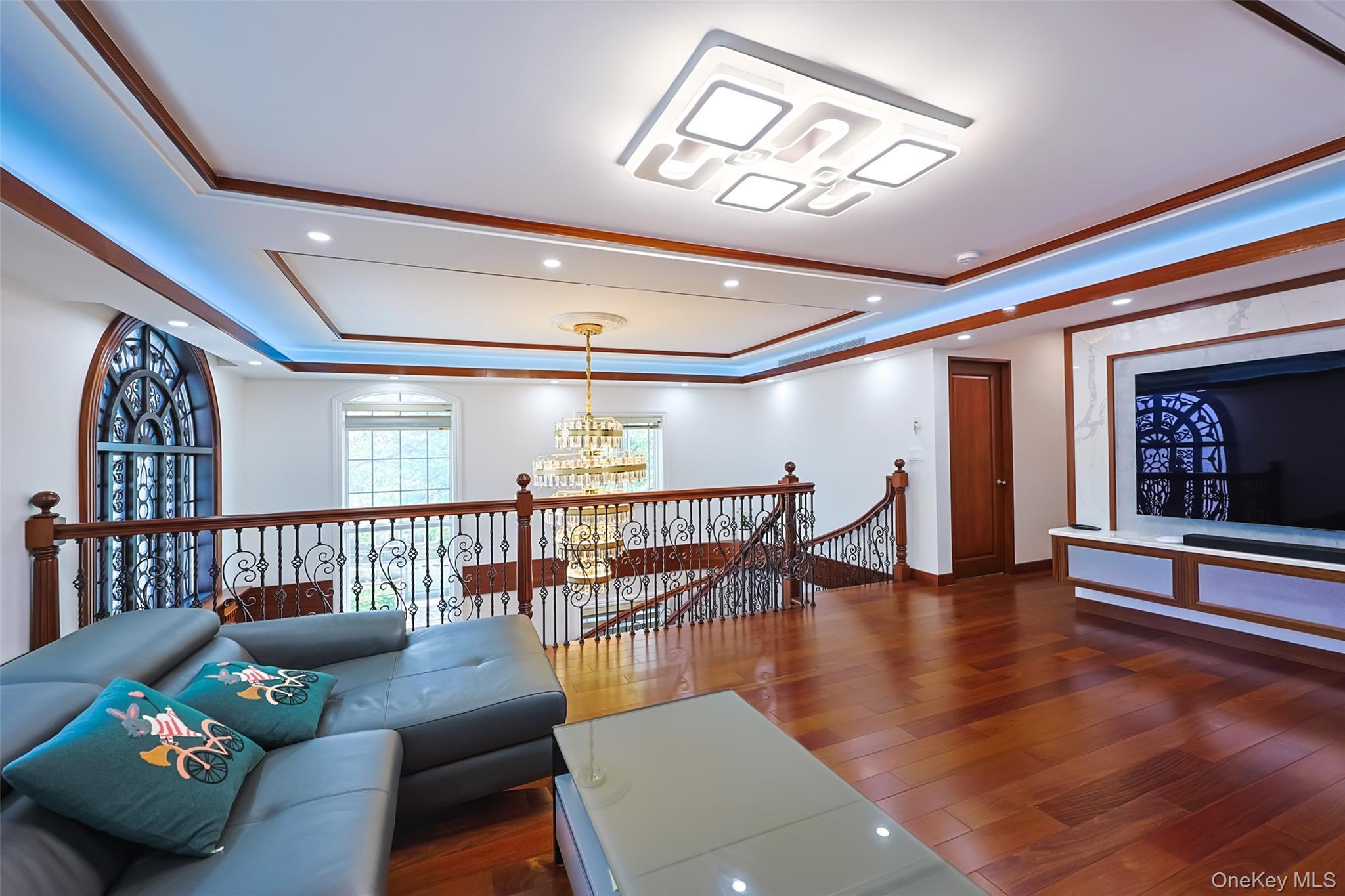 Single Family Francis Lewis Boulevard Queens, NY 11357, MLS-1003103-15