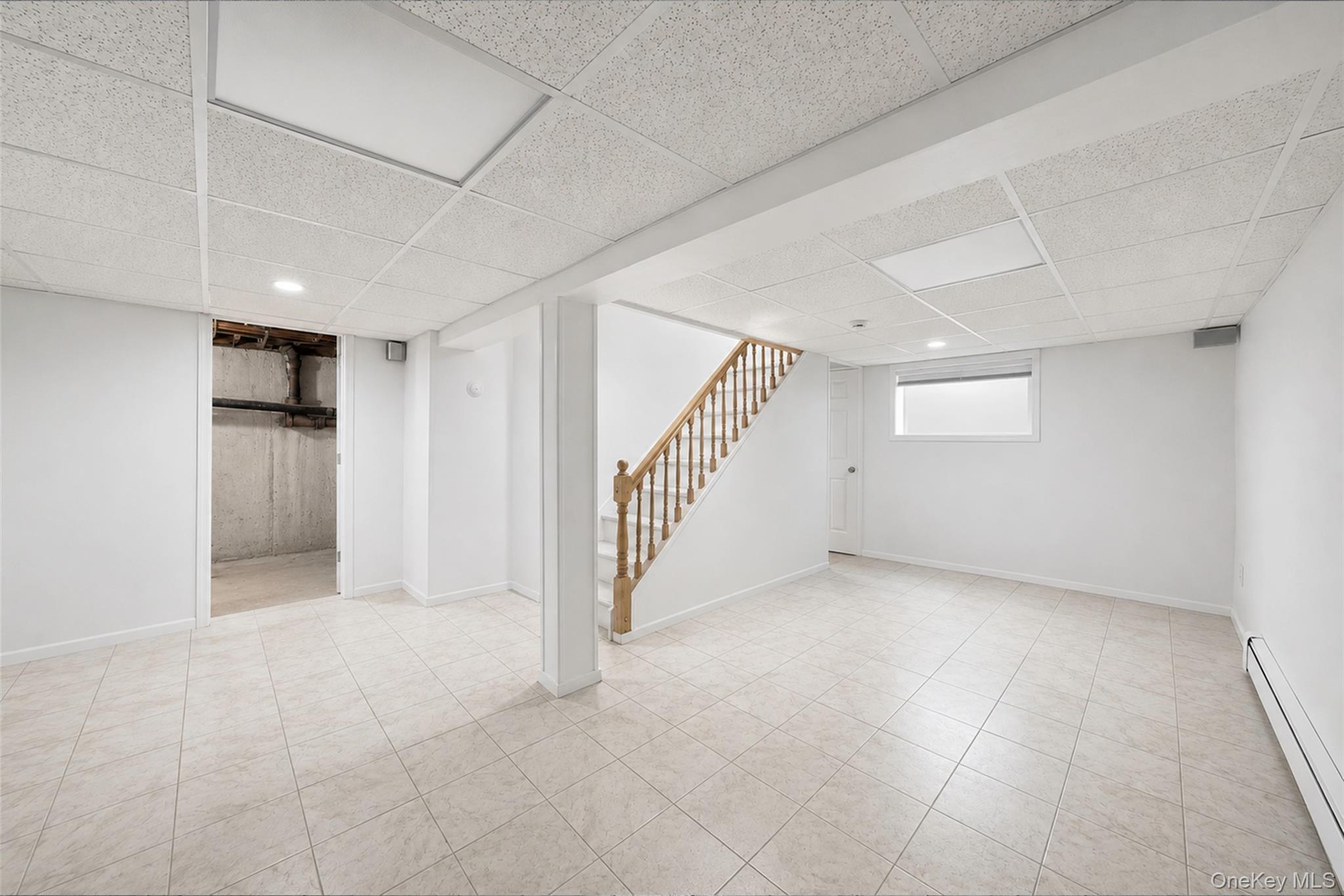 Single Family New Jersey Court Suffolk County, NY 11746, MLS-1003129-38