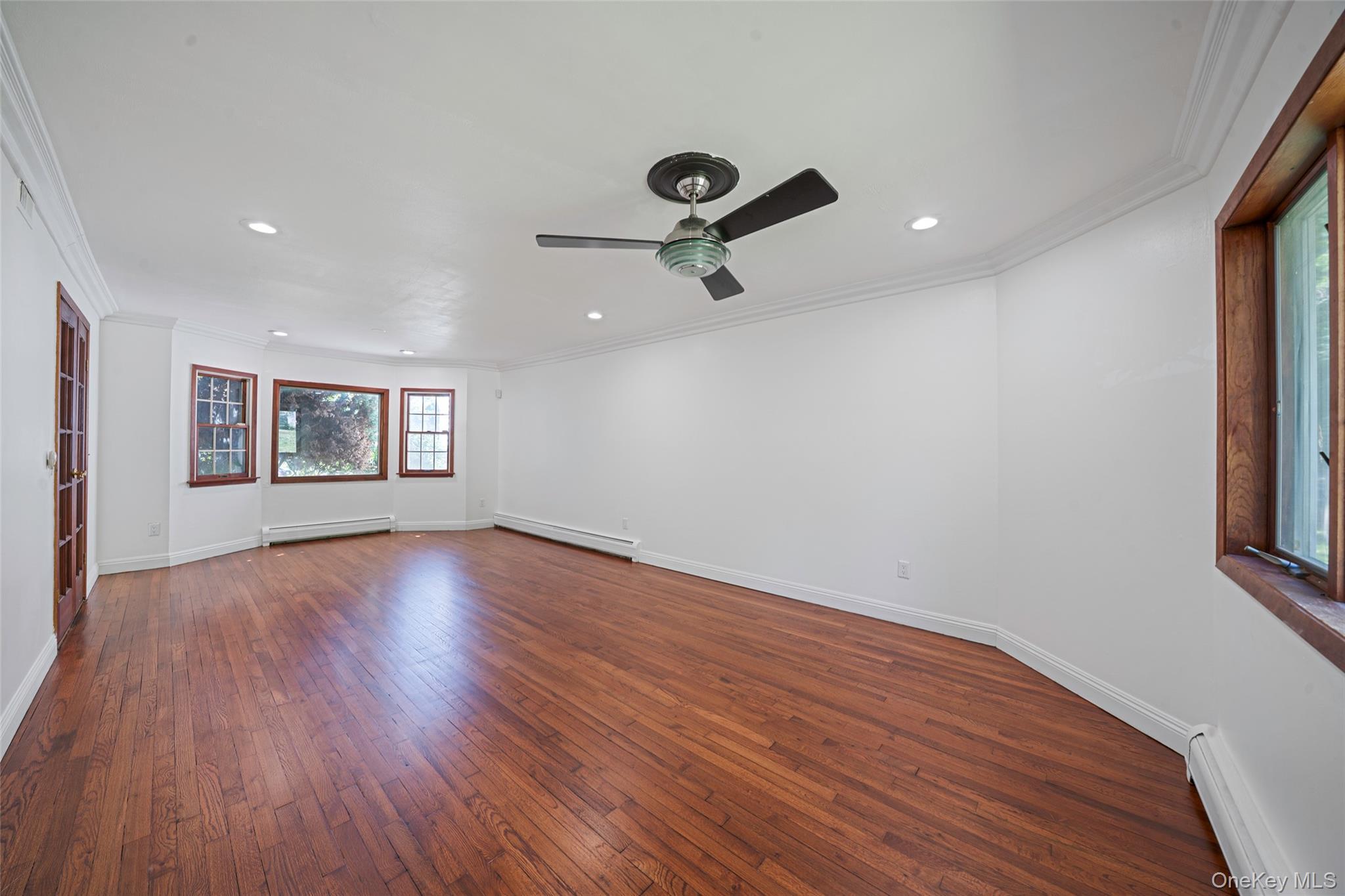 Single Family New Jersey Court Suffolk County, NY 11746, MLS-1003129-8
