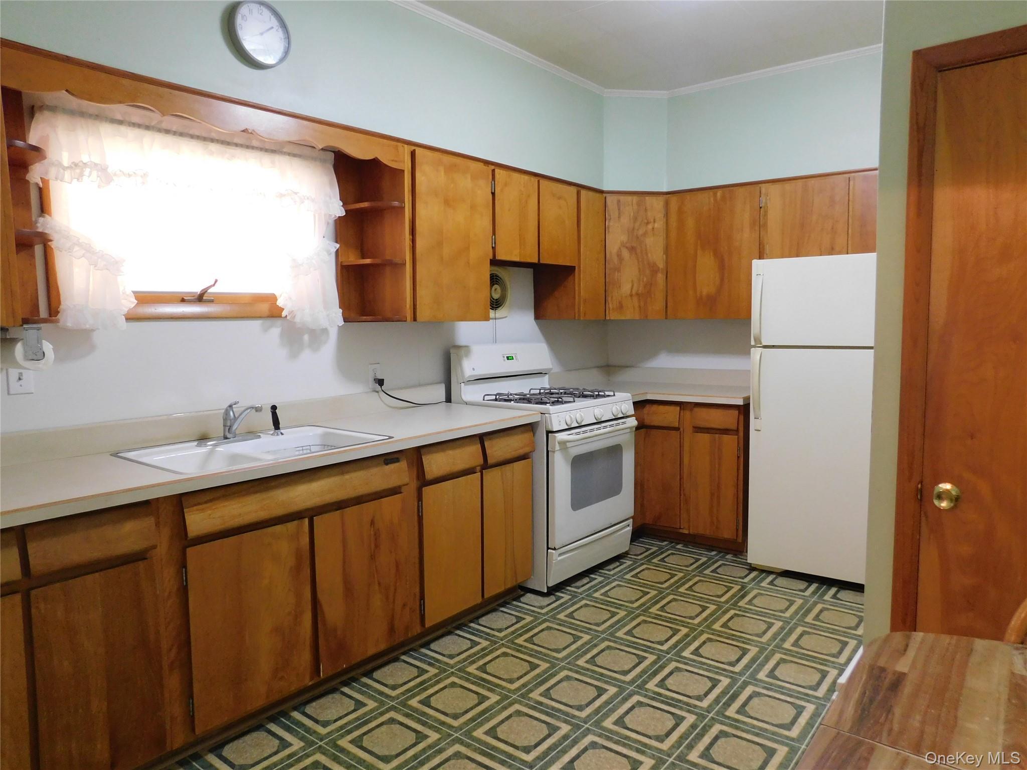 Single Family Sportsman Rd  Ulster County, NY 12446, MLS-1003162-10