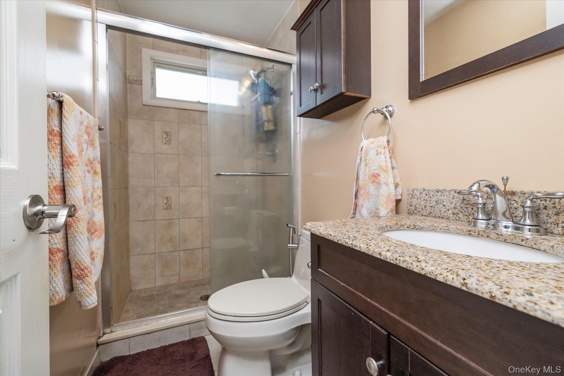 Single Family Royal Avenue Nassau County, NY 11572, MLS-1003172-16