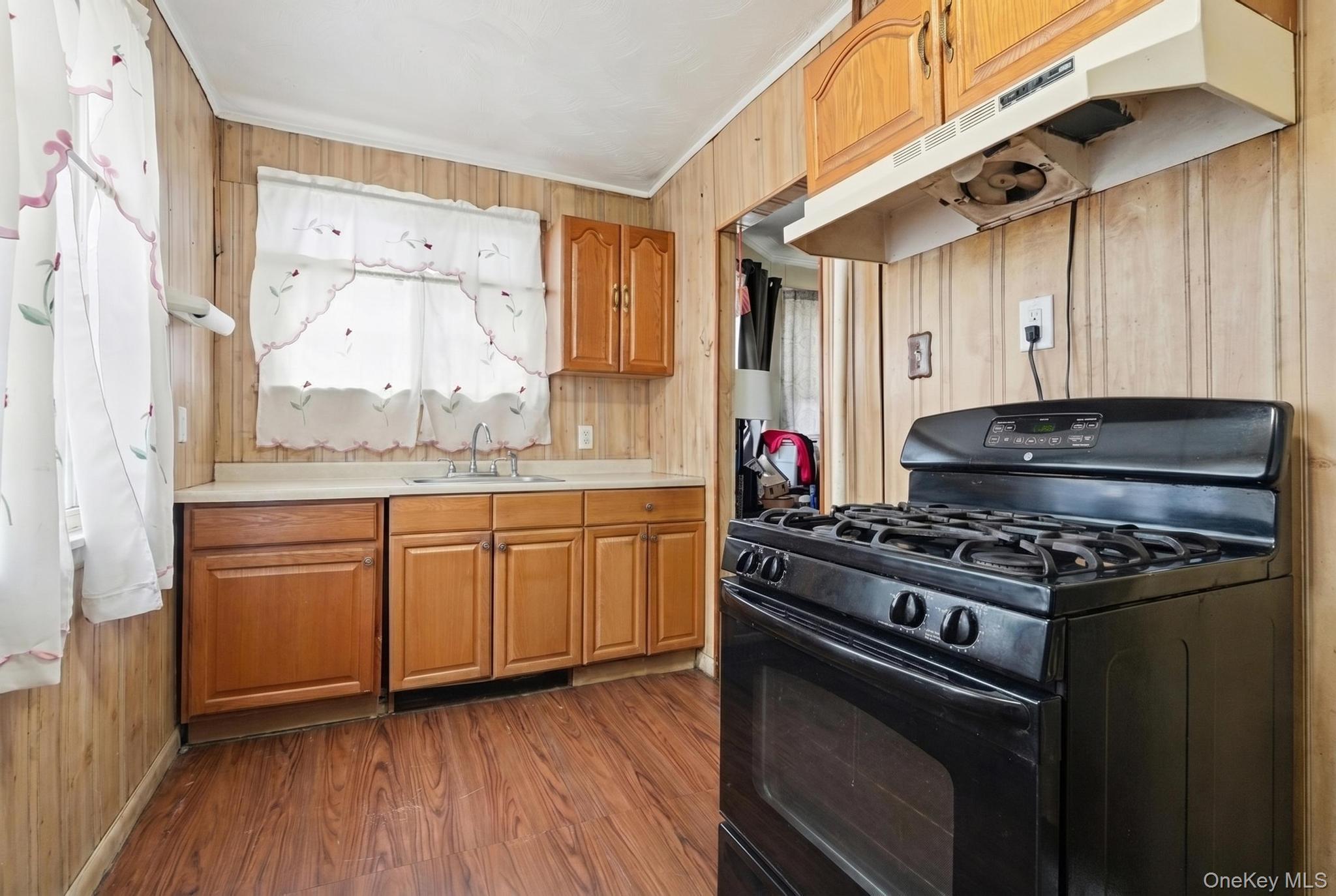 Single Family 159th Street Queens, NY 11434, MLS-1003198-26