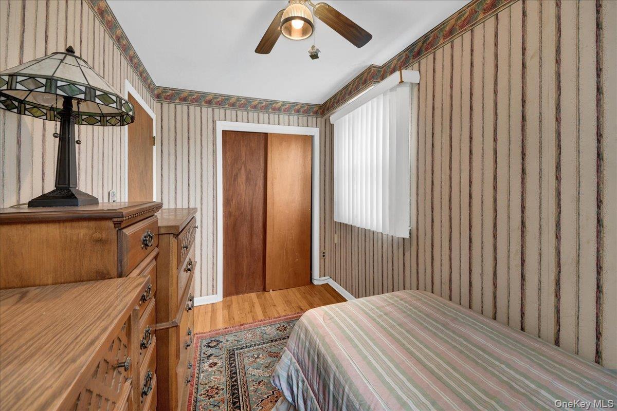 Single Family Harding Avenue Bronx, NY 10465, MLS-1003212-16