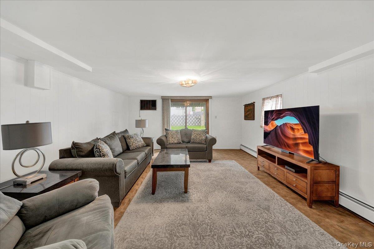 Single Family Harding Avenue Bronx, NY 10465, MLS-1003212-19