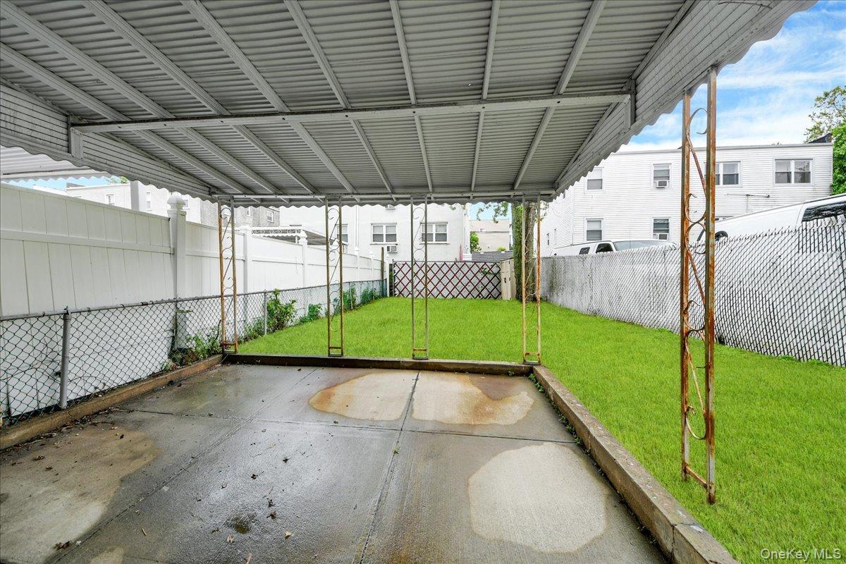 Single Family Harding Avenue Bronx, NY 10465, MLS-1003212-23