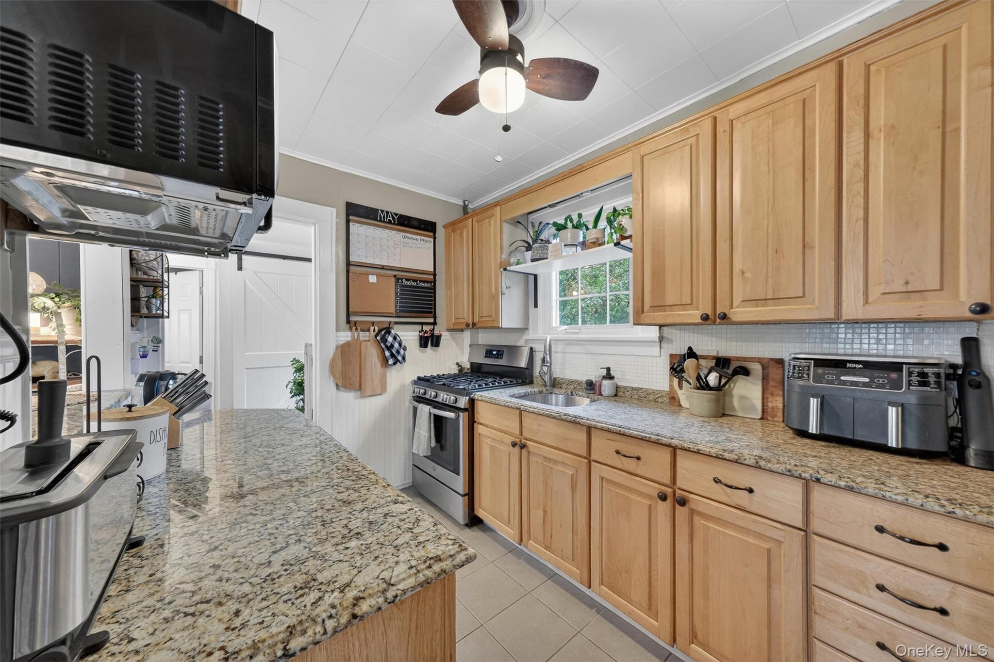 Single Family Ellis Avenue  Orange County, NY 12550, MLS-1003215-10