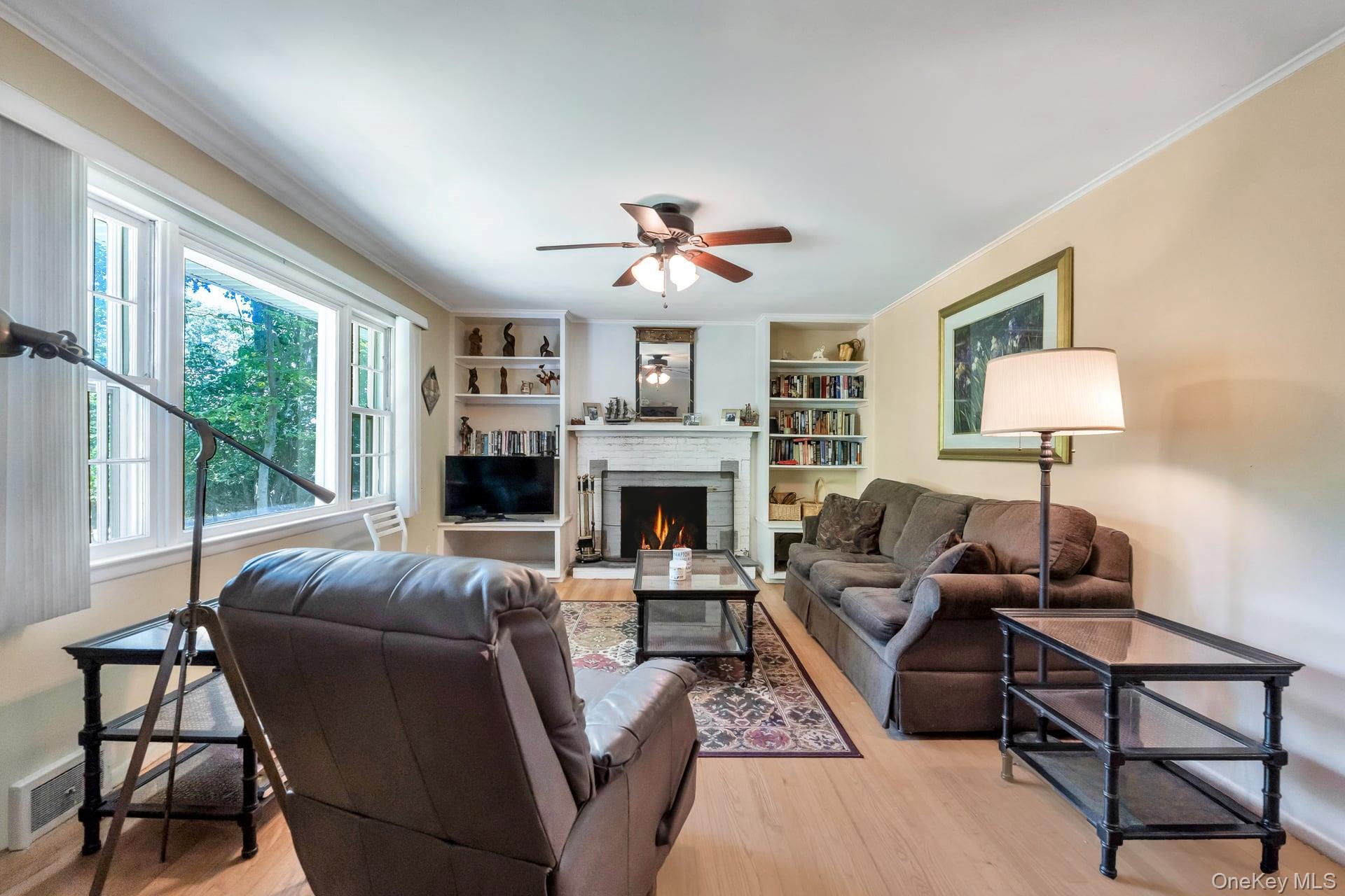 Single Family Cove Hollow Road Suffolk County, NY 11937, MLS-1003230-2