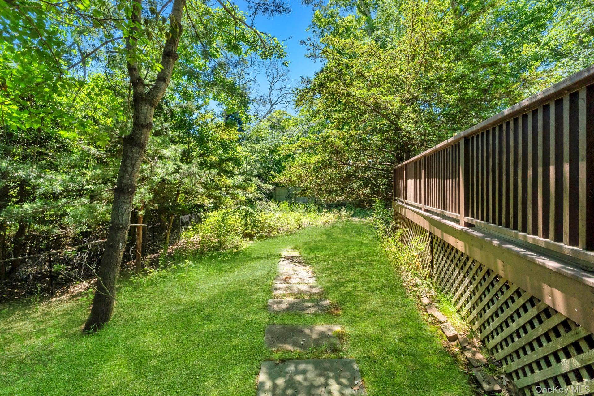 Single Family Cove Hollow Road Suffolk County, NY 11937, MLS-1003230-33