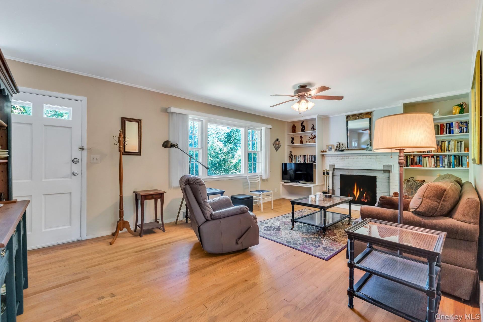 Single Family Cove Hollow Road Suffolk County, NY 11937, MLS-1003230-4