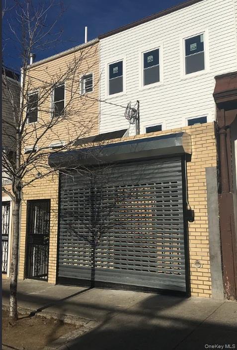Single Family 161st  Bronx, NY 10456, MLS-1003245-2