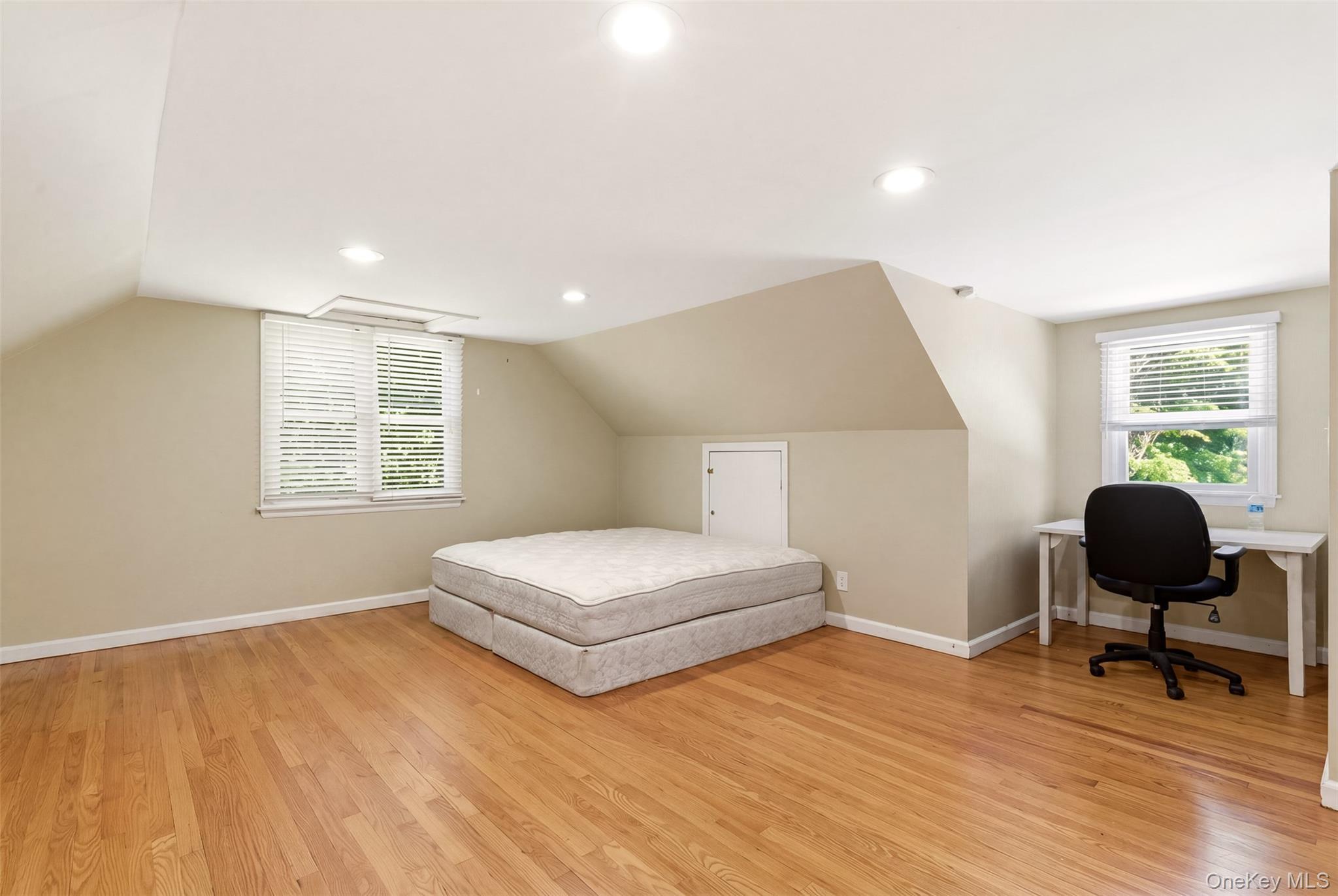 Single Family Vineyard Road Suffolk County, NY 11743, MLS-1003249-21