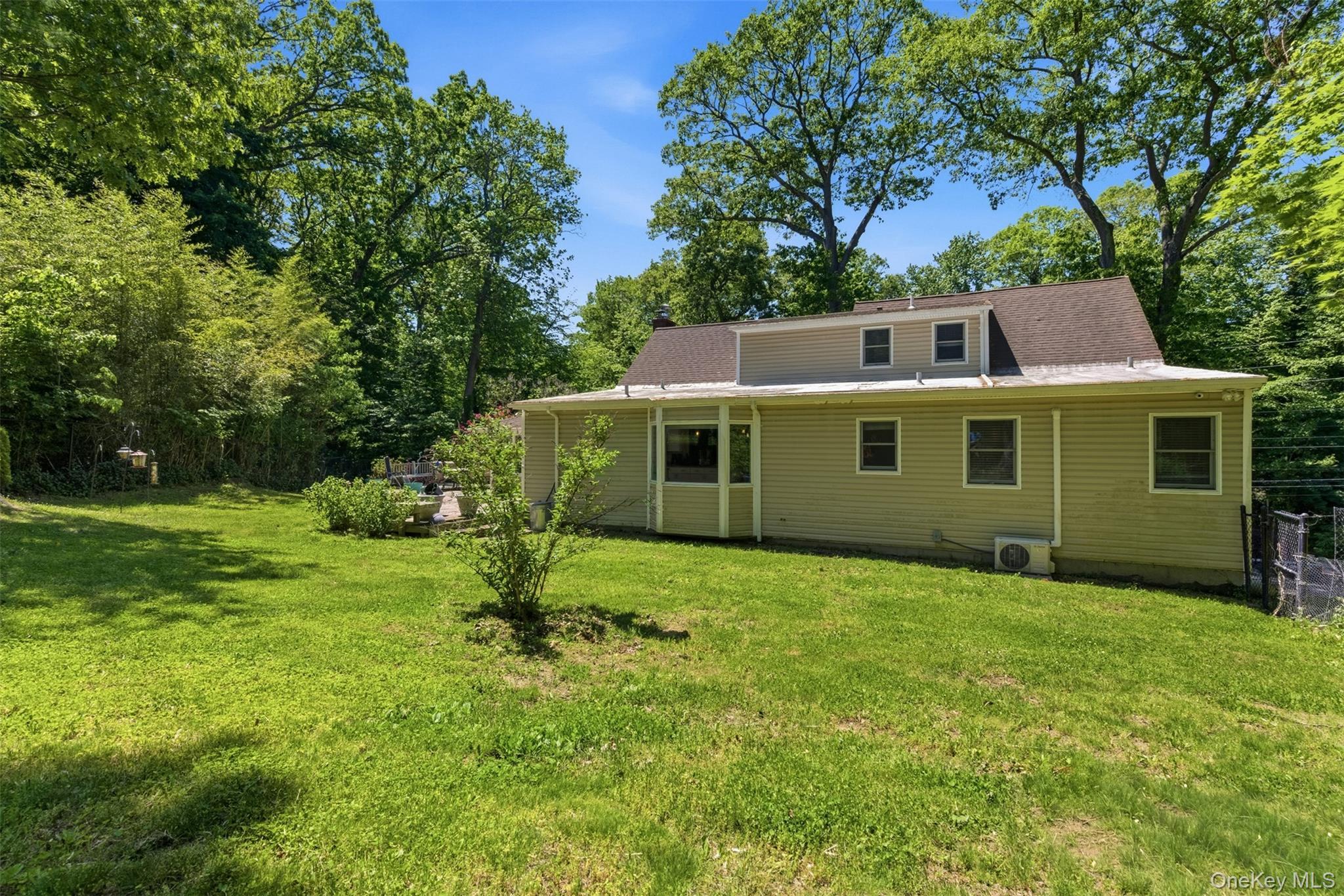 Single Family Vineyard Road  Suffolk County, NY 11743, MLS-1003249-25