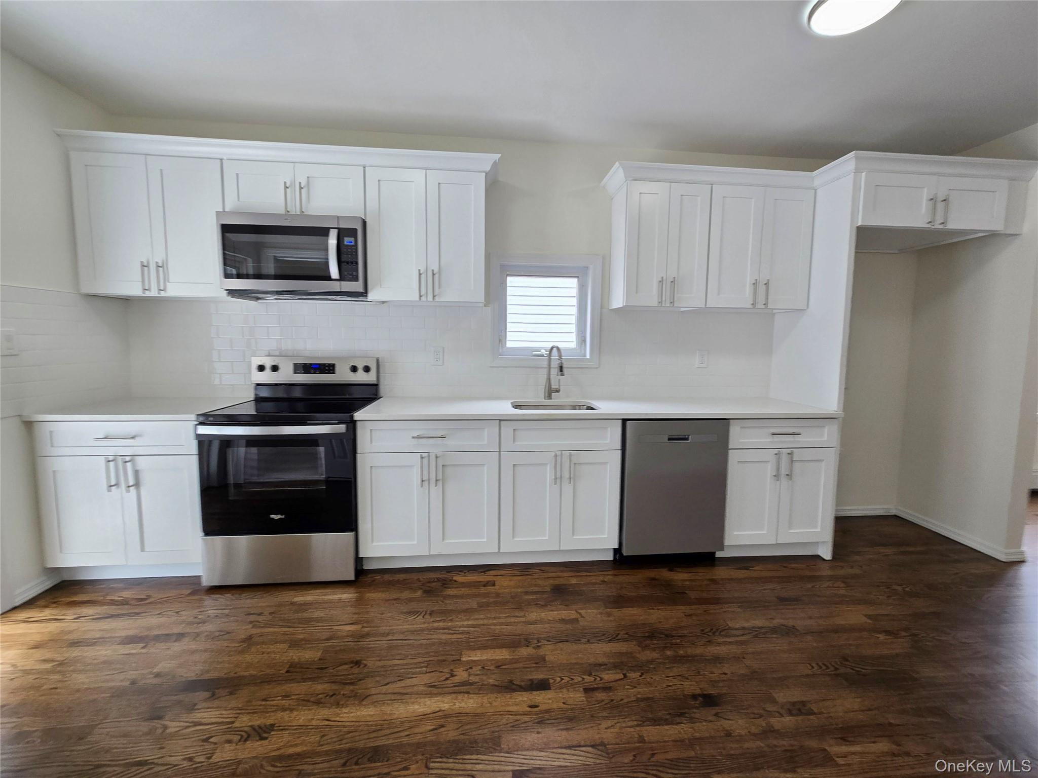 Single Family 10th  Queens, NY 11693, MLS-1003266-12