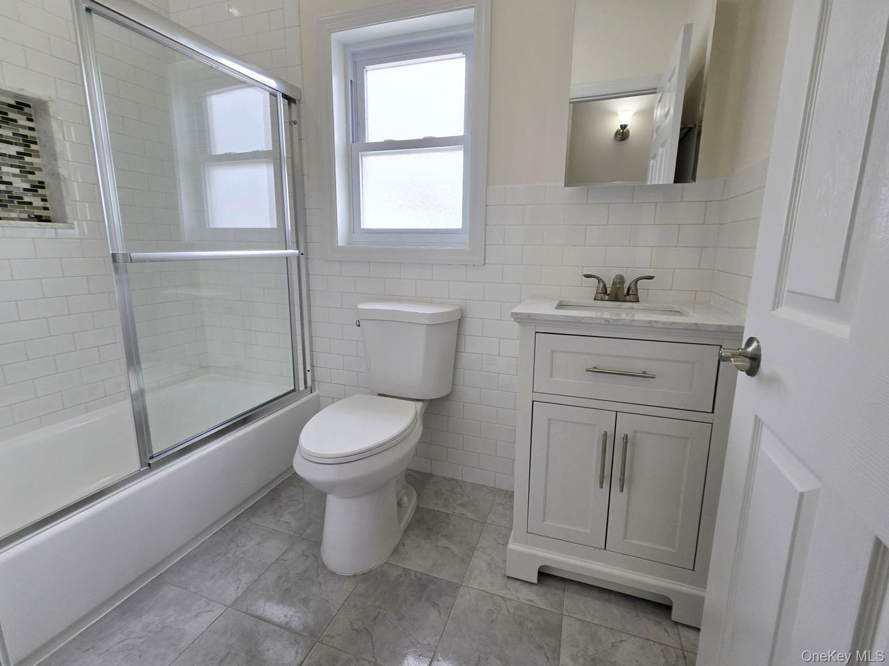 Single Family 10th  Queens, NY 11693, MLS-1003266-22