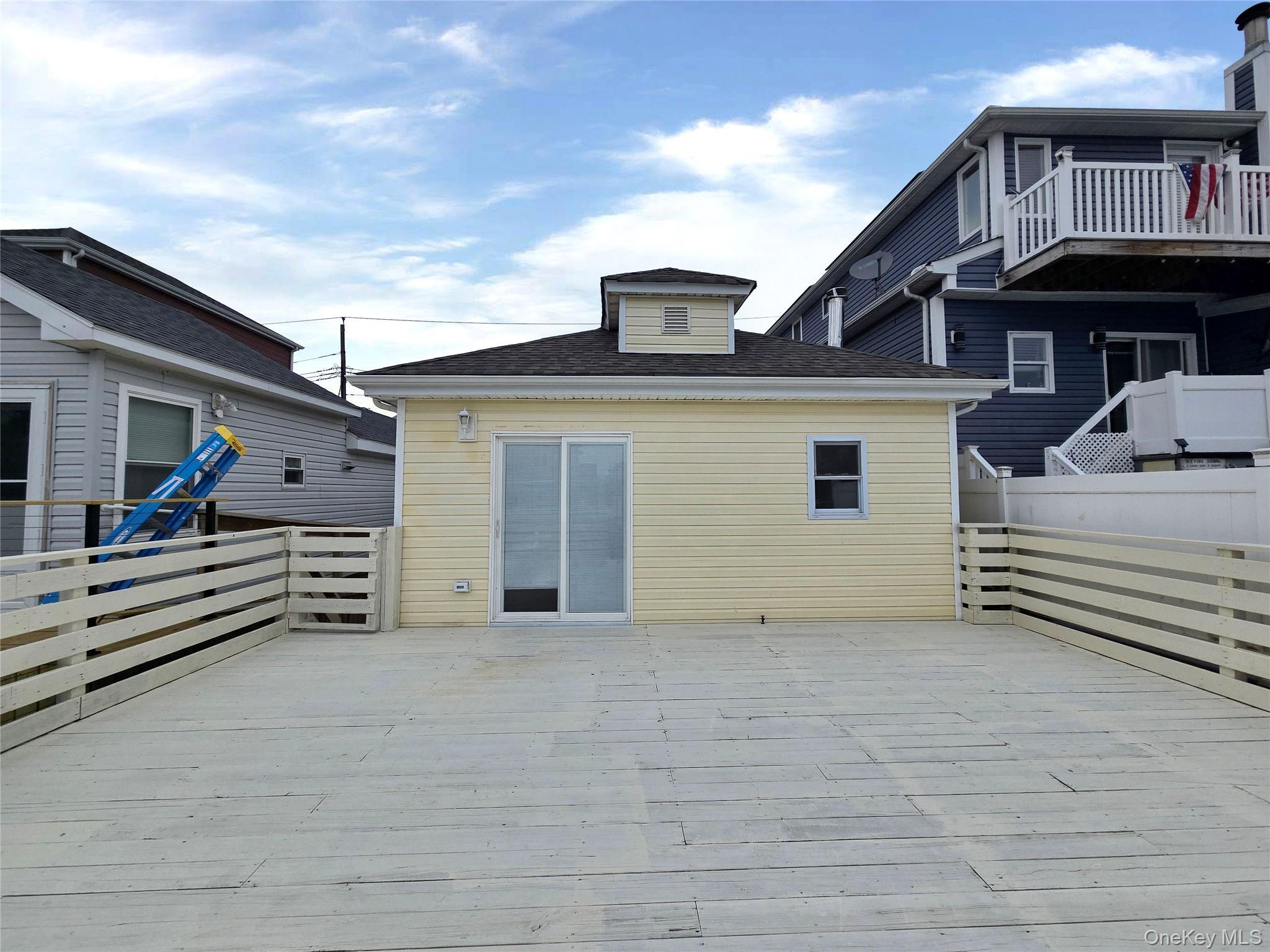 Single Family 10th  Queens, NY 11693, MLS-1003266-5