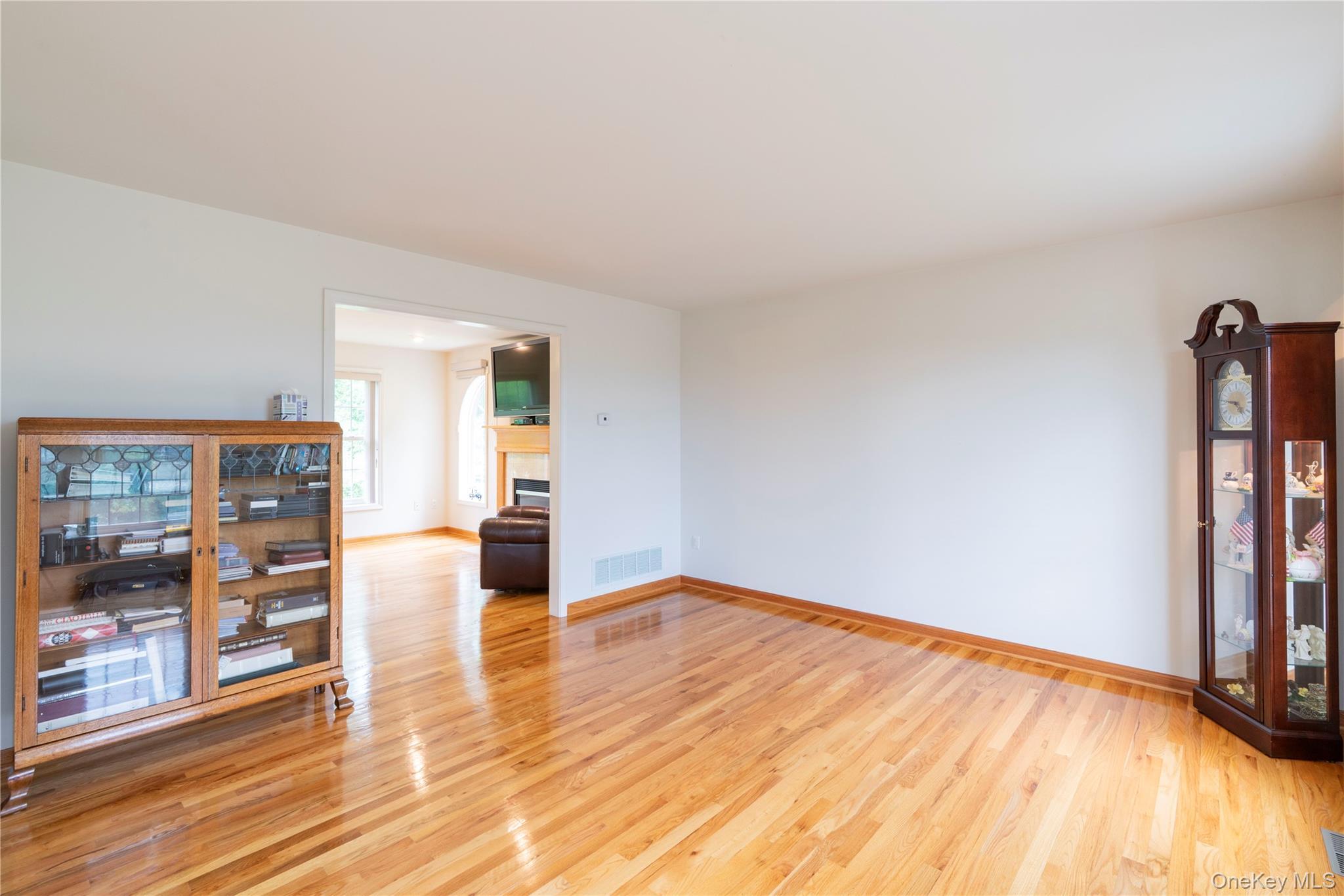 Single Family Wildflower Ridge  Dutchess County, NY 12603, MLS-1003289-10