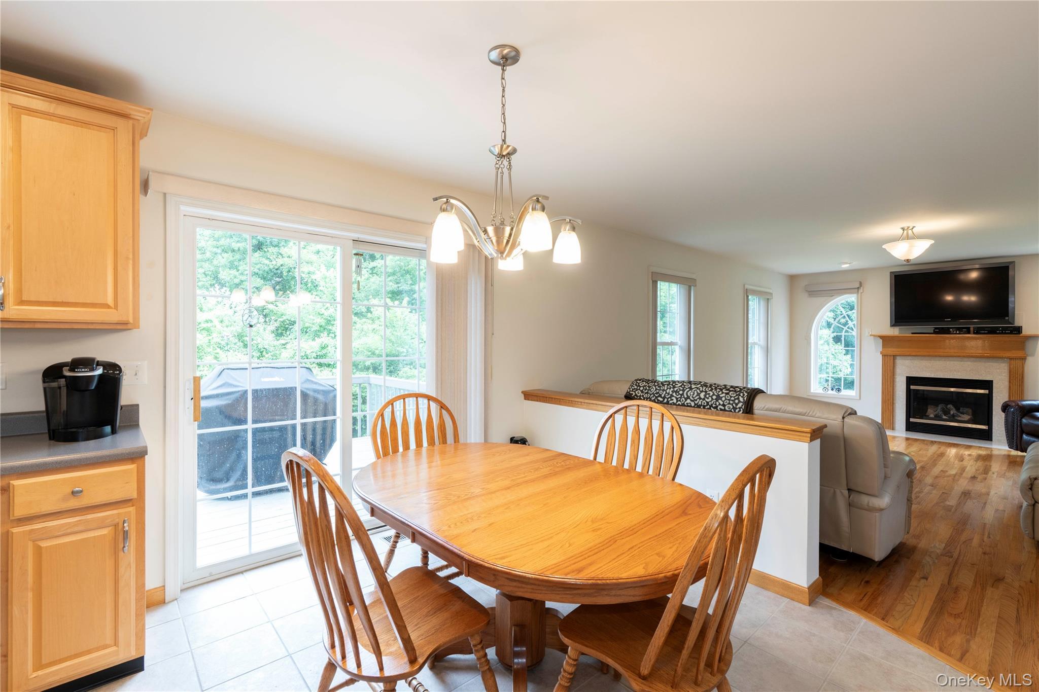 Single Family Wildflower Ridge  Dutchess County, NY 12603, MLS-1003289-13