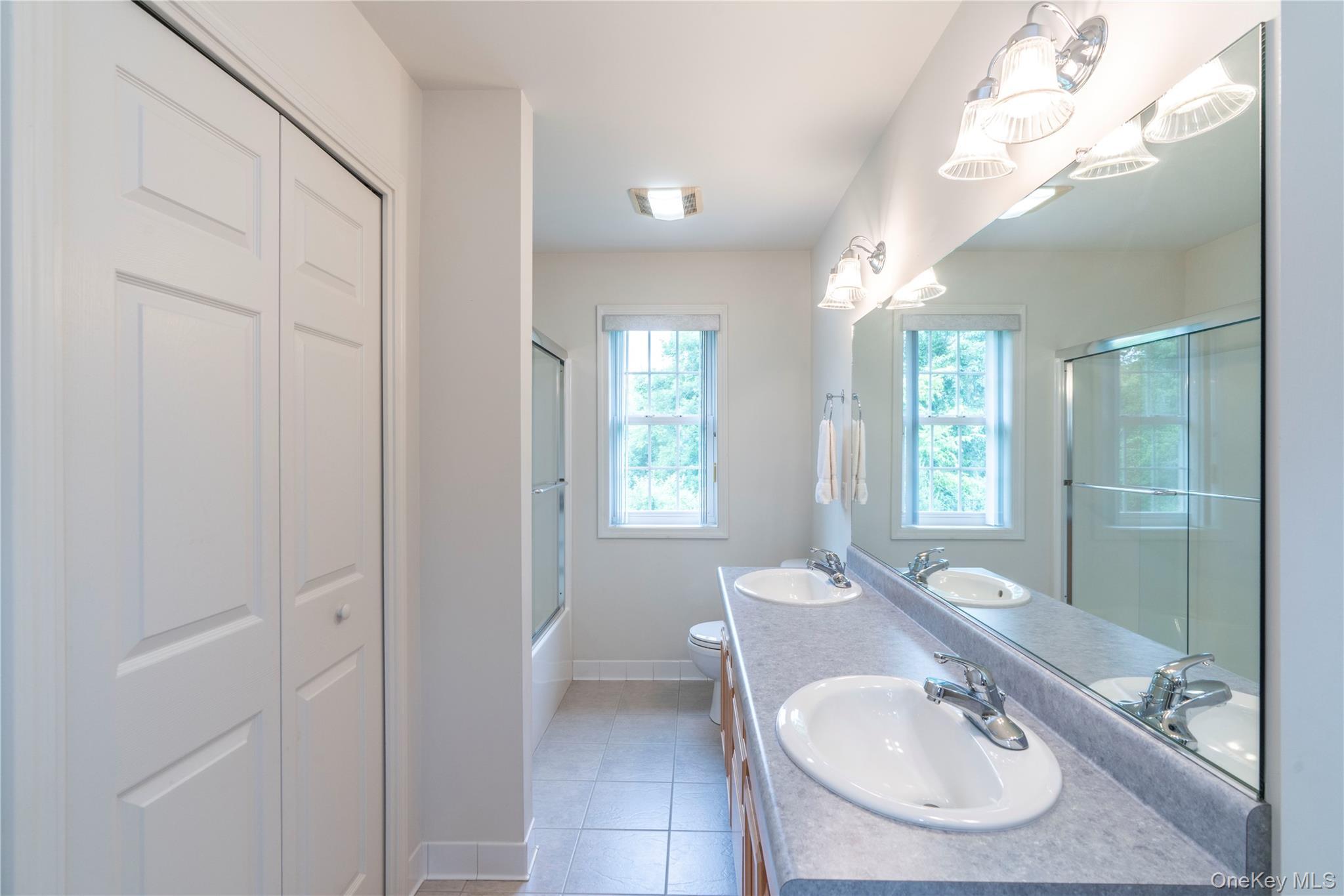Single Family Wildflower Ridge  Dutchess County, NY 12603, MLS-1003289-29