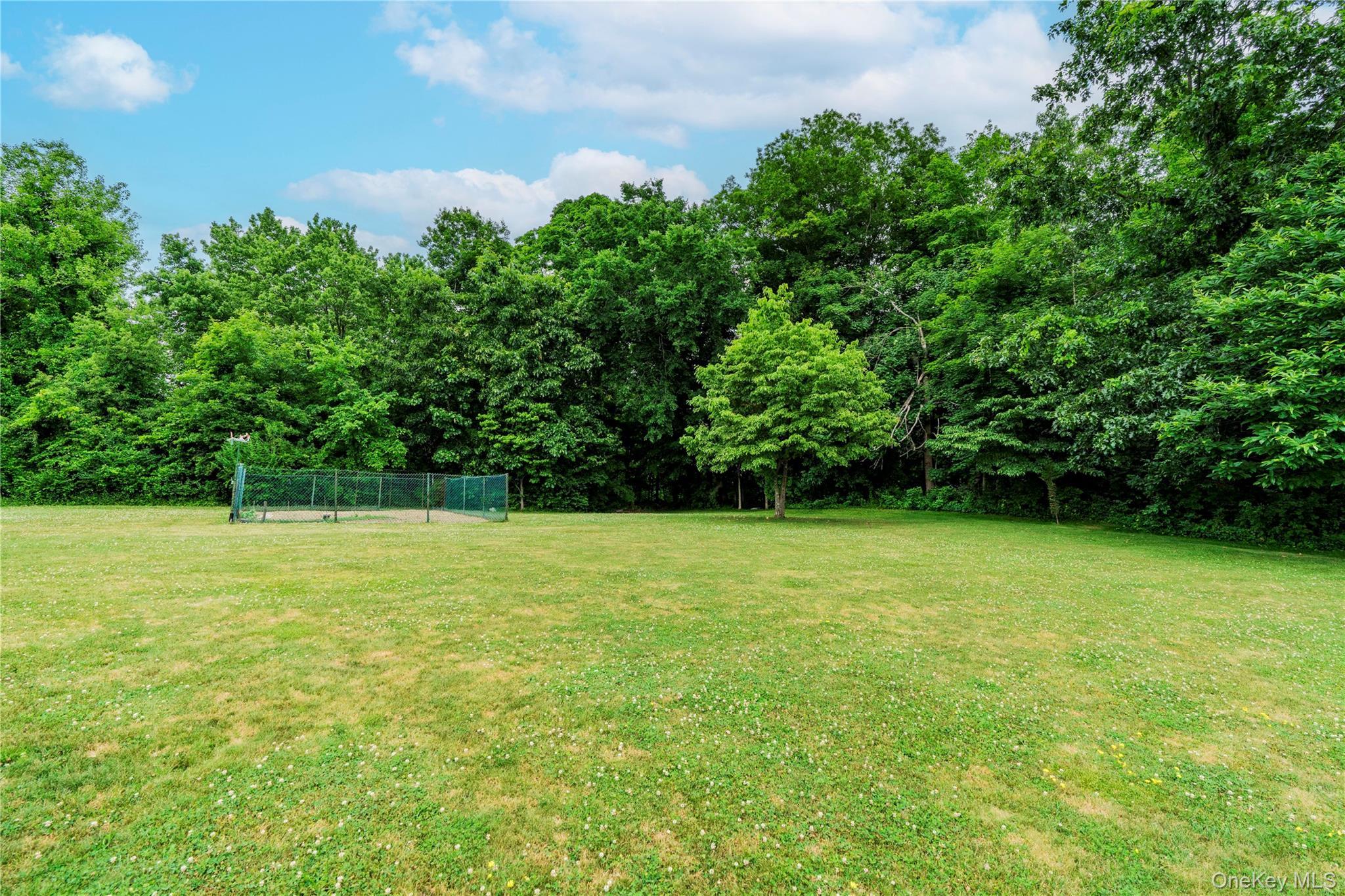 Single Family Wildflower Ridge  Dutchess County, NY 12603, MLS-1003289-34