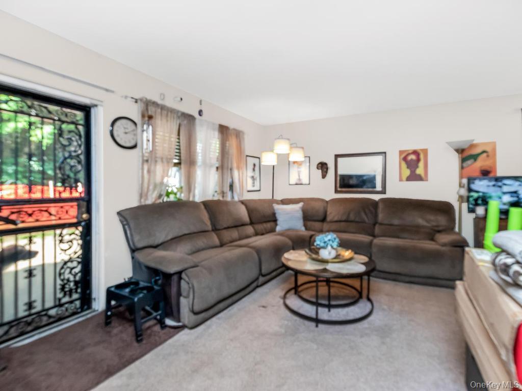 Single Family Boller Bronx, NY 10466, MLS-1003292-11