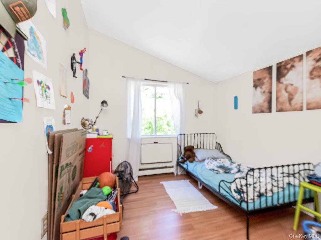 Single Family Boller Bronx, NY 10466, MLS-1003292-21
