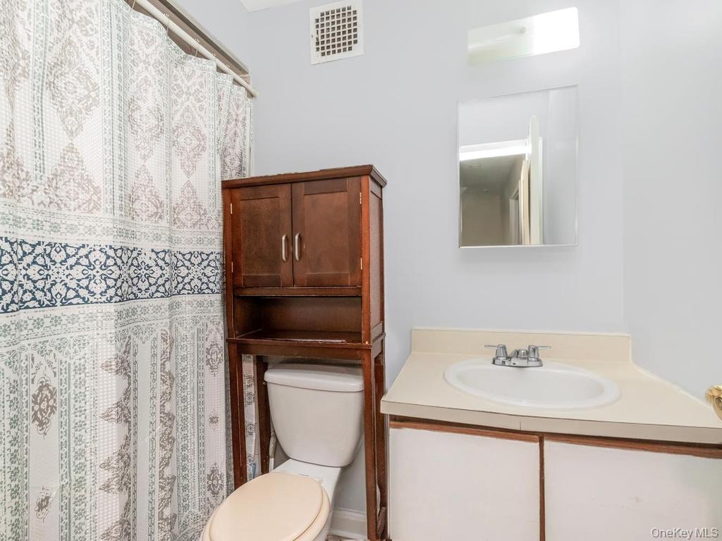 Single Family Boller Bronx, NY 10466, MLS-1003292-7