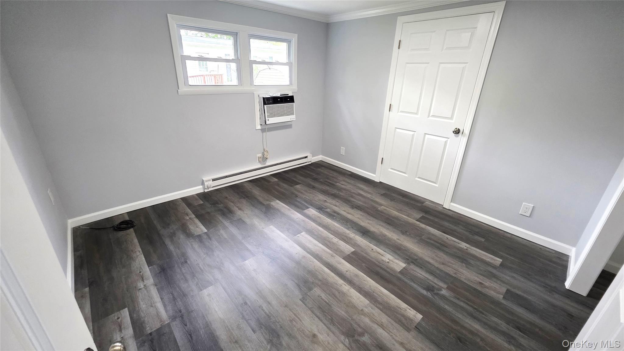 Single Family Riverleigh Avenue Suffolk County, NY 11901, MLS-1003342-7
