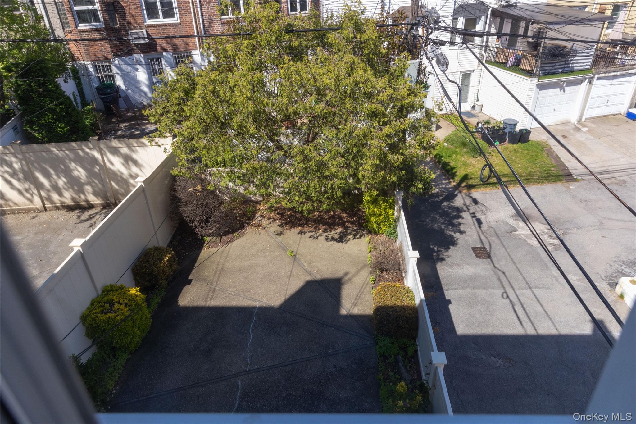Single Family Dry Harbor Queens, NY 11379, MLS-1003353-14