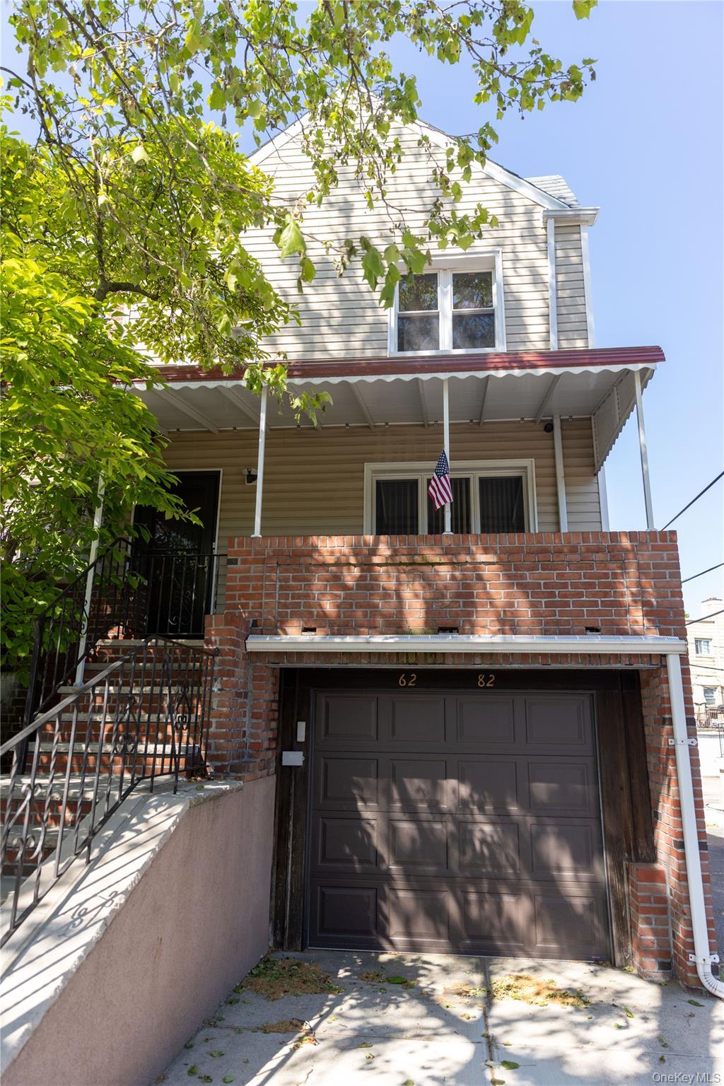 Single Family Dry Harbor Queens, NY 11379, MLS-1003353-2