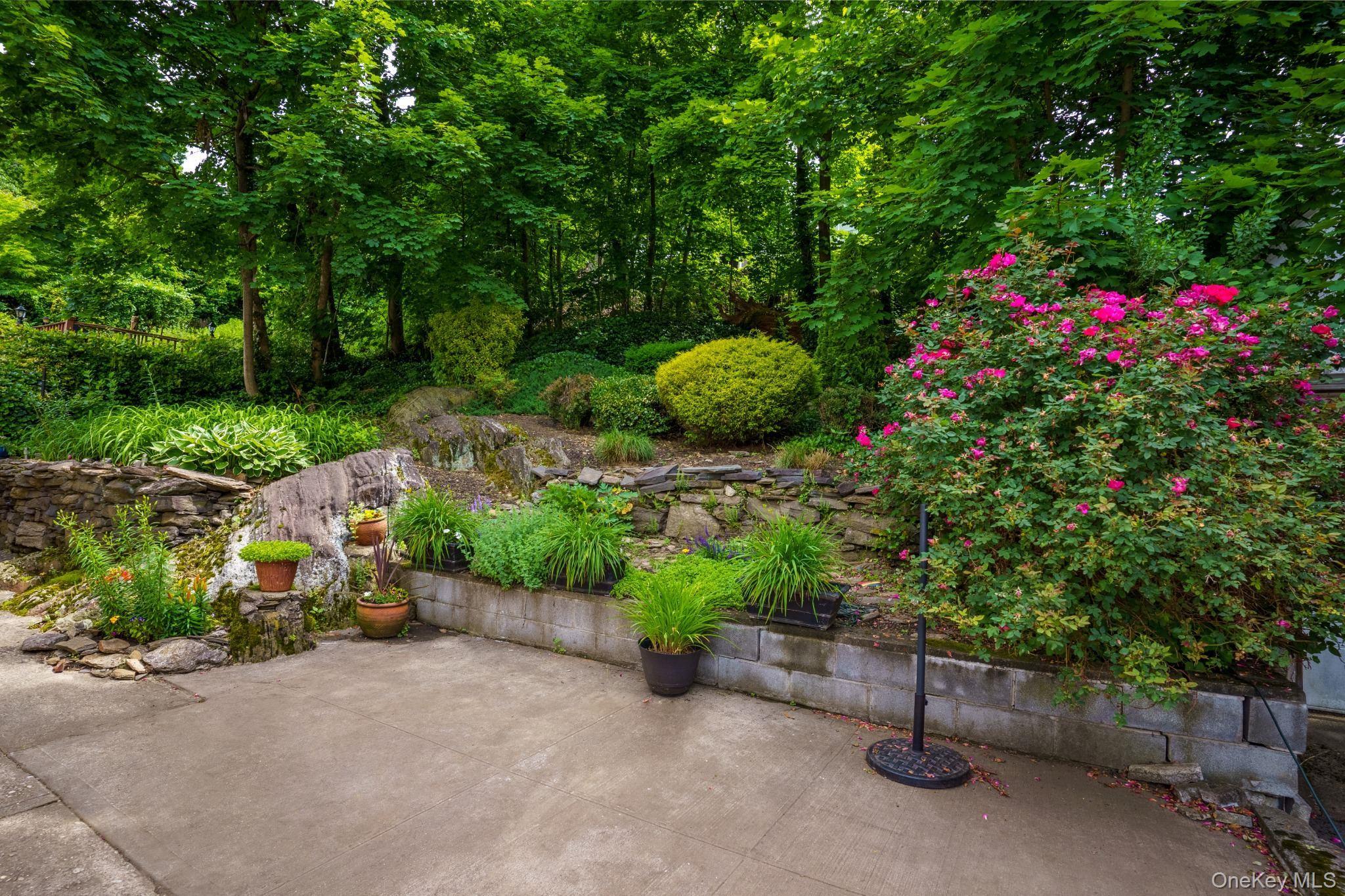 Single Family Esplanade Westchester County, NY 10553, MLS-1003363-14