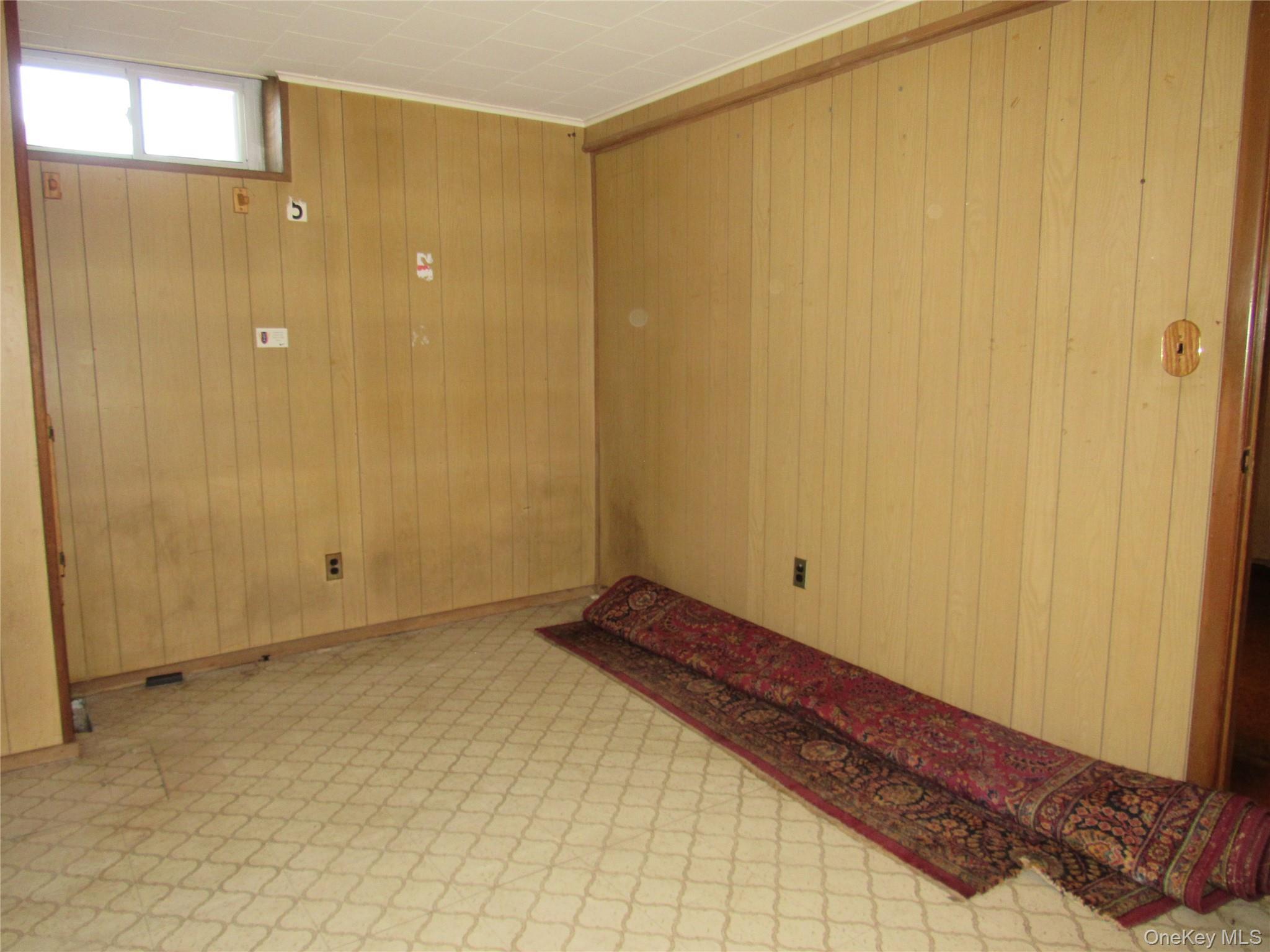 Single Family 86th Queens, NY 11417, MLS-1003433-12